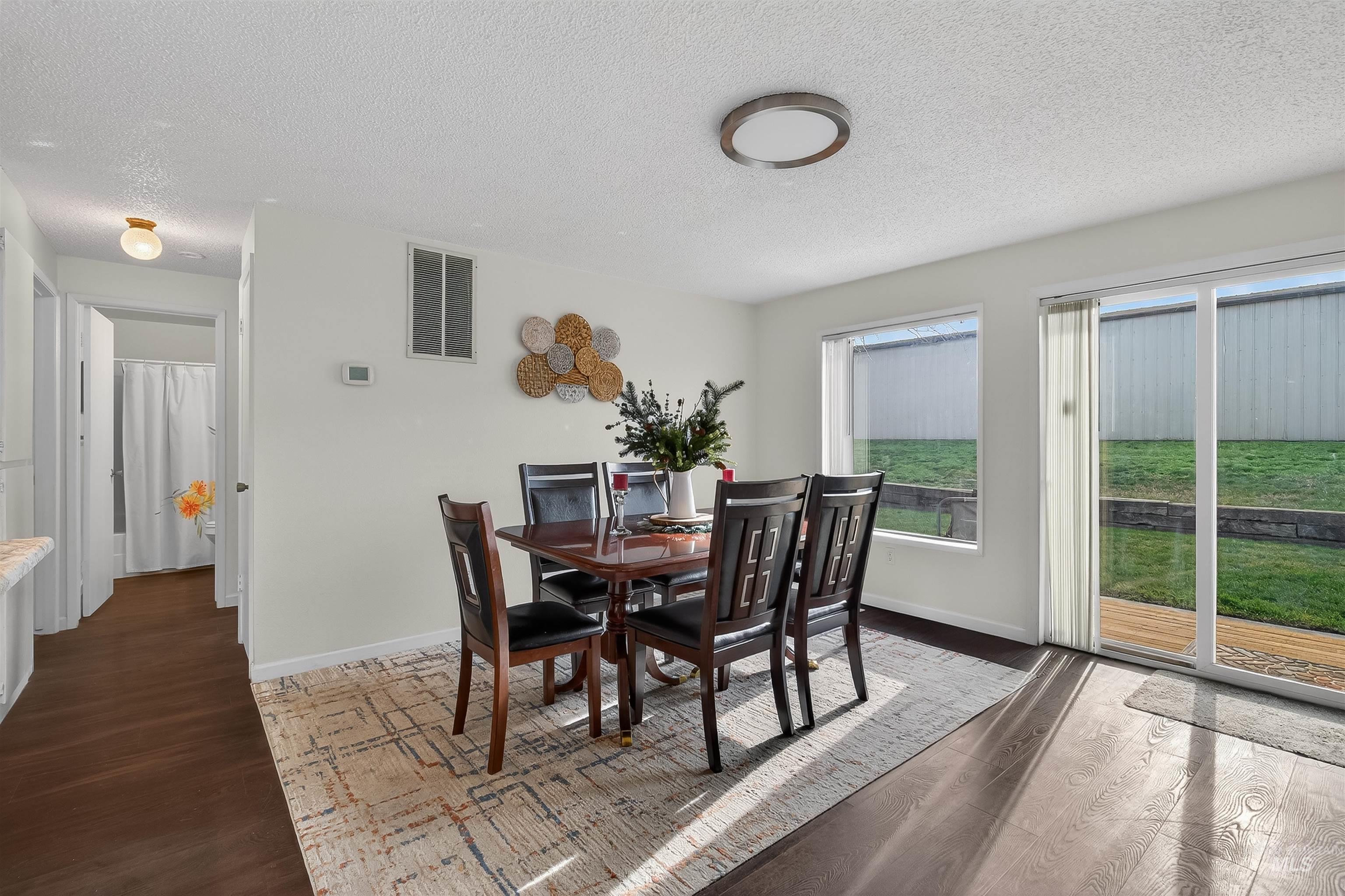 1471 16th Avenue, Clarkston, Washington 83501, 3 Bedrooms, 2 Bathrooms, Residential For Sale, Price $354,900,MLS 98972971