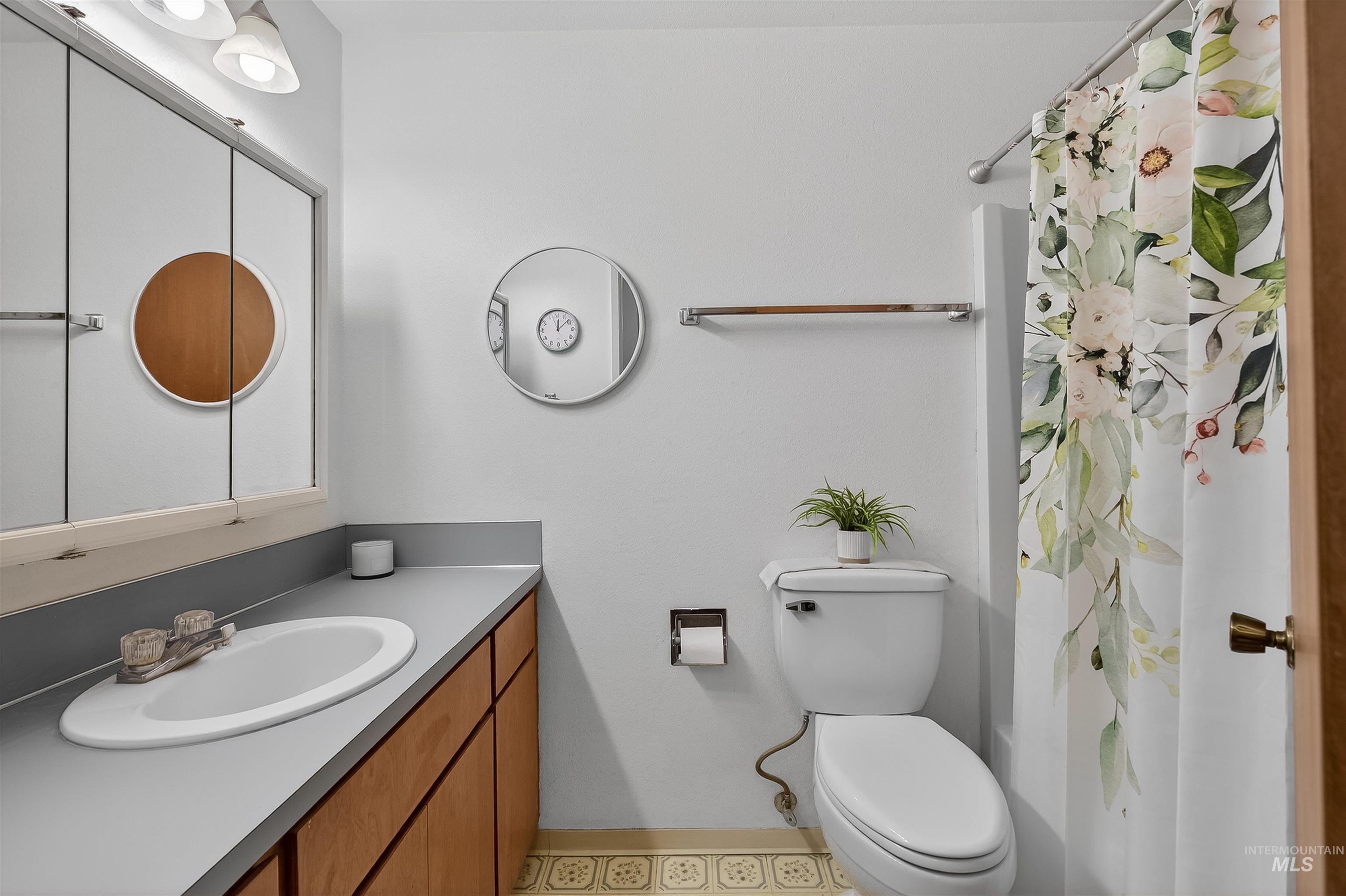 1471 16th Avenue, Clarkston, Washington 83501, 3 Bedrooms, 2 Bathrooms, Residential For Sale, Price $354,900,MLS 98972971