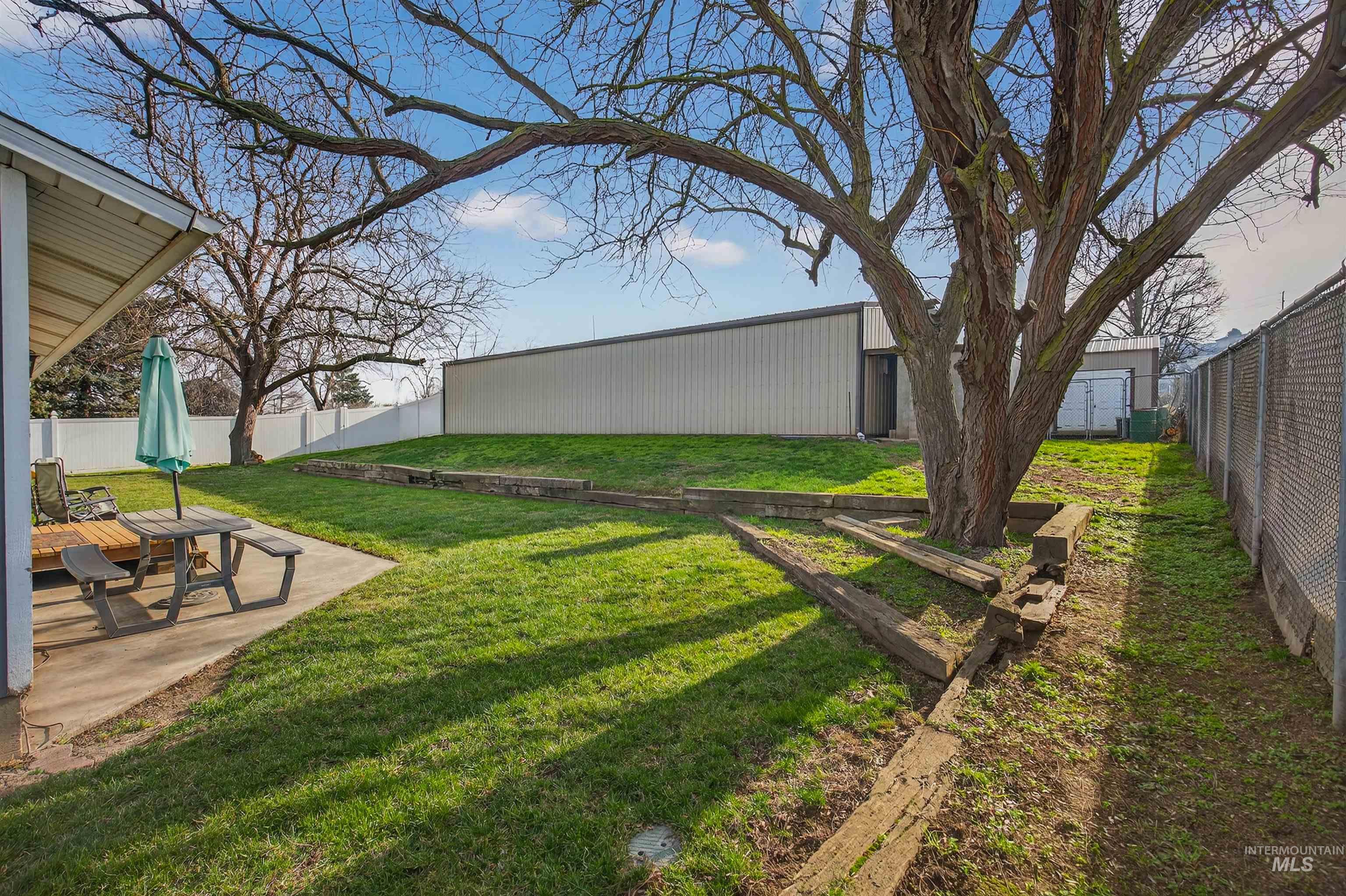 1471 16th Avenue, Clarkston, Washington 99403, 3 Bedrooms, 2 Bathrooms, Residential For Sale, Price $354,900, 98972971