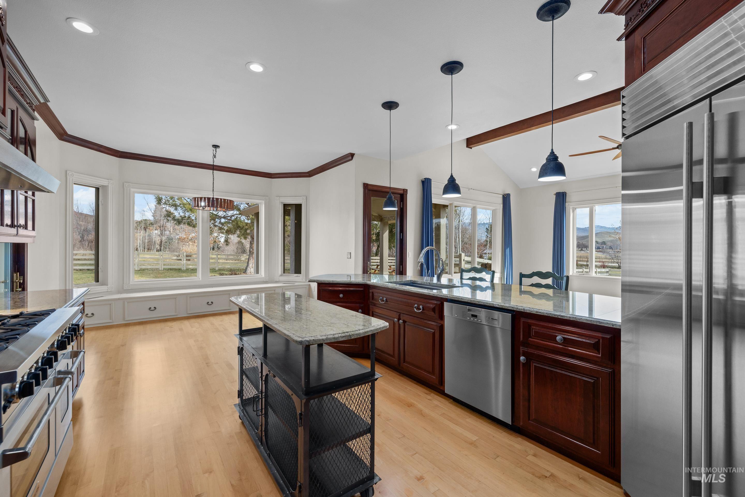 3900 N Saddleman Place, Eagle, Idaho 83616, 3 Bedrooms, 2.5 Bathrooms, Residential For Sale, Price $2,290,000,MLS 98972972