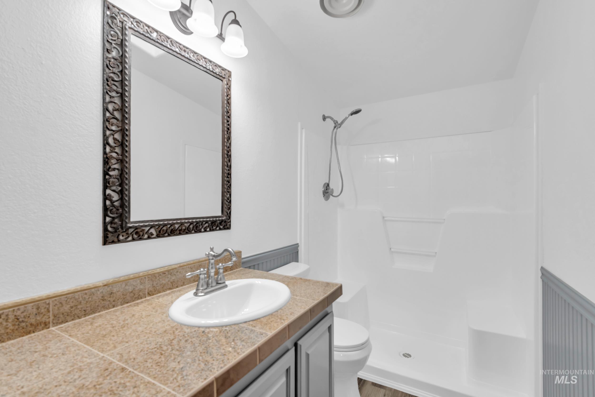 2852 Sagebrush Lane, Homedale, Idaho 83628, 3 Bedrooms, 2 Bathrooms, Residential For Sale, Price $485,000,MLS 98972973