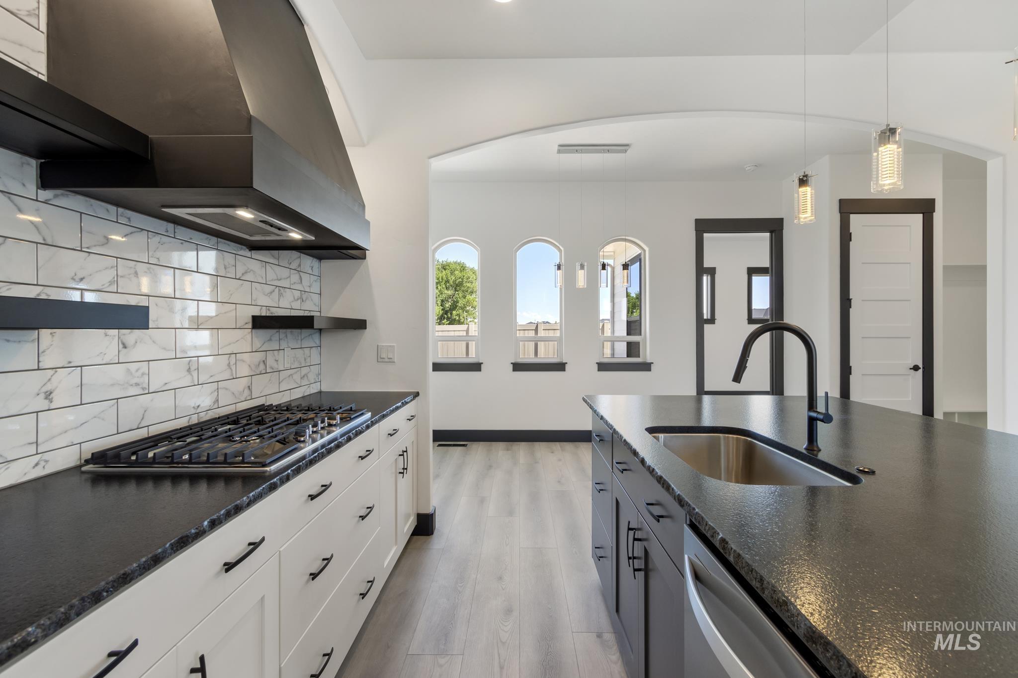 2040 W Ibis Dr, Nampa, Idaho 83686, 4 Bedrooms, 3 Bathrooms, Residential For Sale, Price $664,900,MLS 98972974