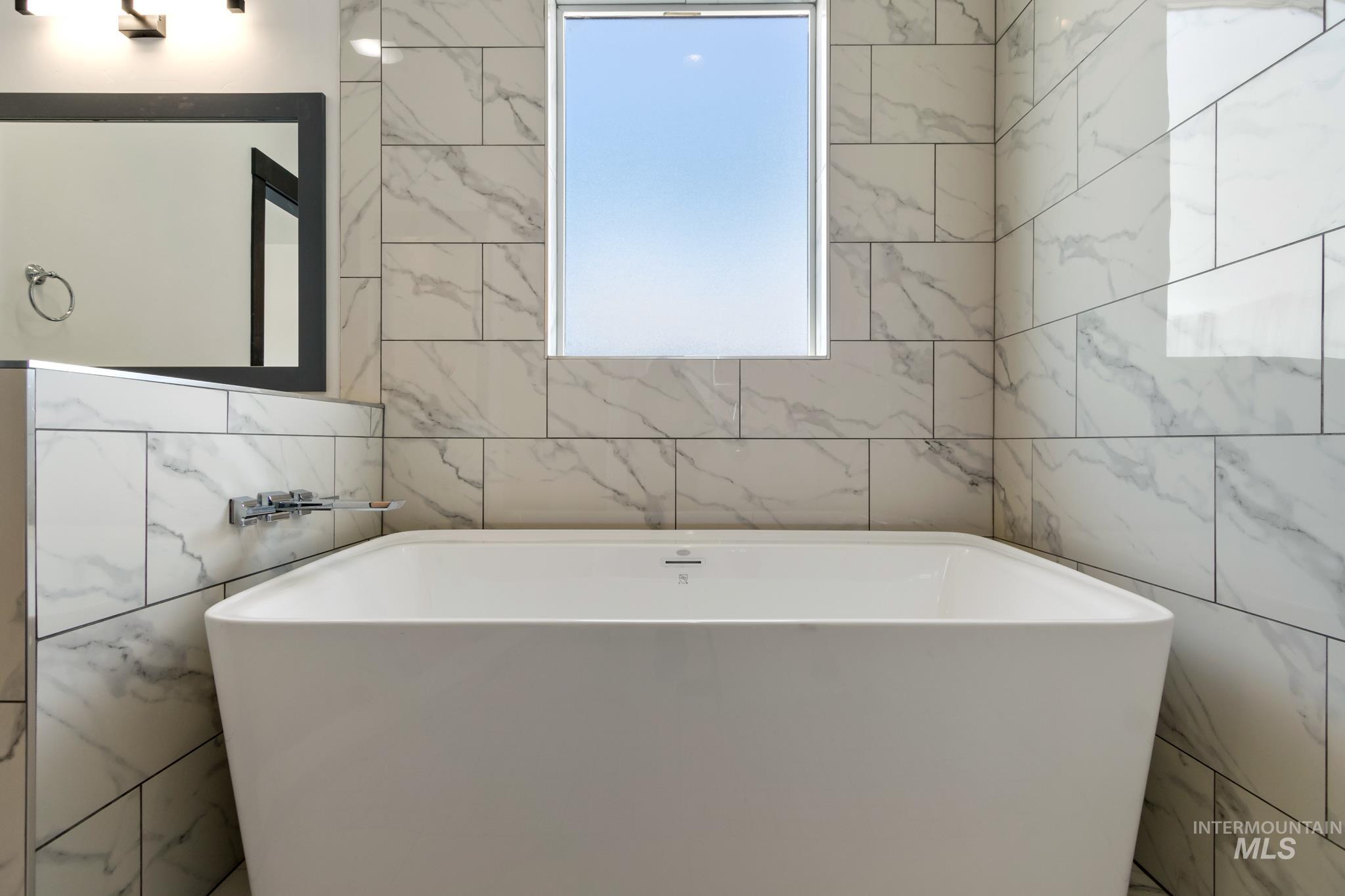 2040 W Ibis Dr, Nampa, Idaho 83686, 4 Bedrooms, 3 Bathrooms, Residential For Sale, Price $664,900,MLS 98972974