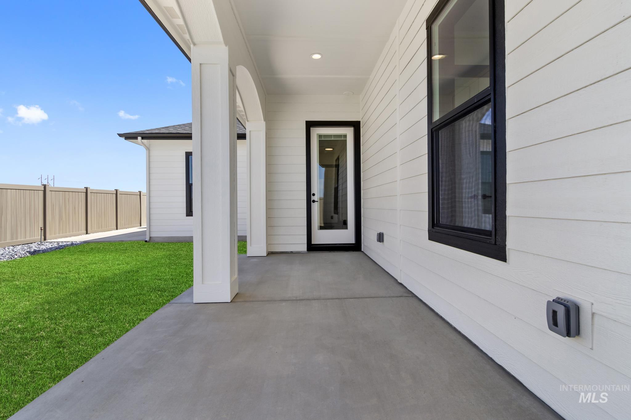 2040 W Ibis Dr, Nampa, Idaho 83686, 4 Bedrooms, 3 Bathrooms, Residential For Sale, Price $664,900,MLS 98972974