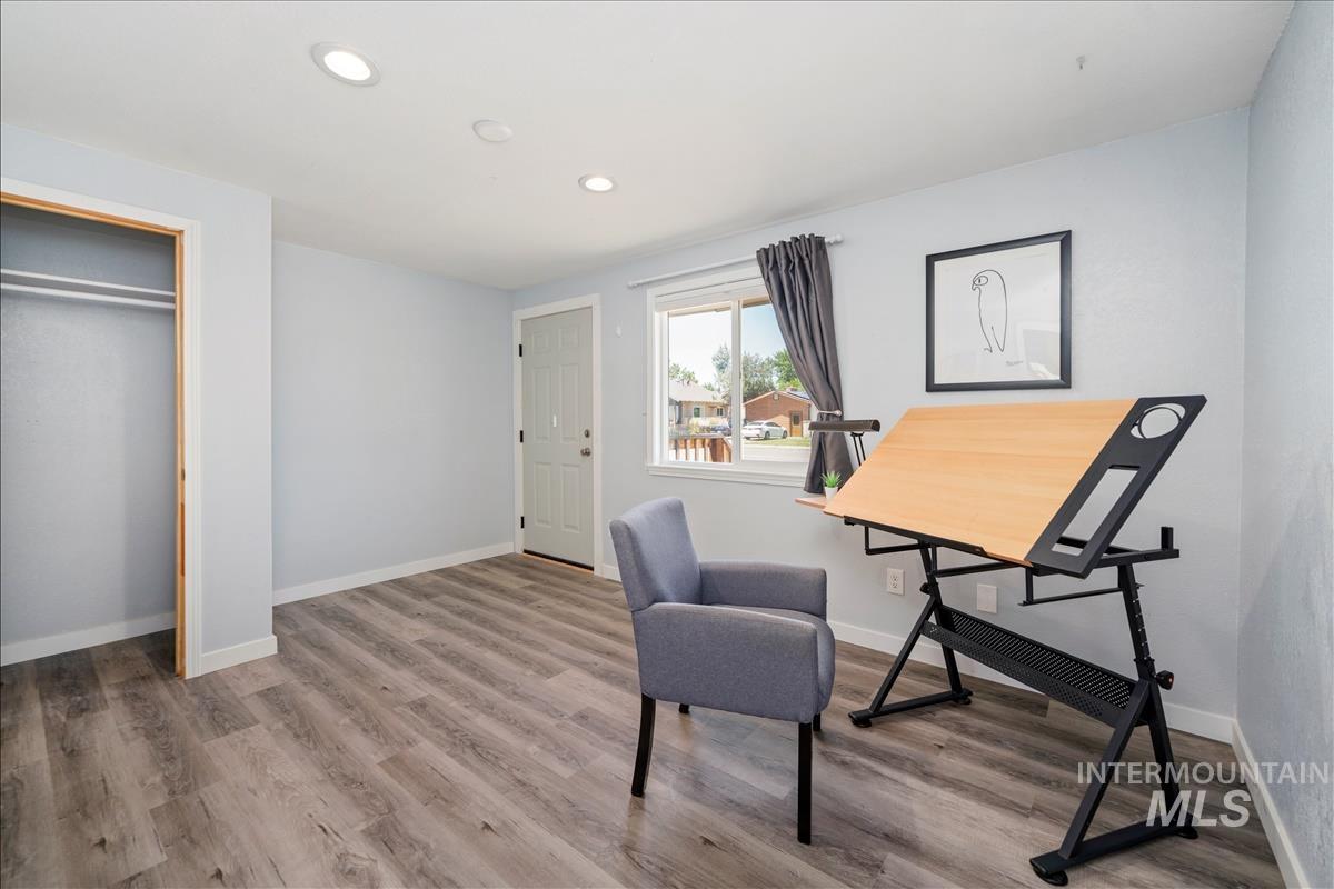 575 E 2nd South, Mountain Home, Idaho 83647, 4 Bedrooms, 2 Bathrooms, Residential For Sale, Price $330,000,MLS 98972977