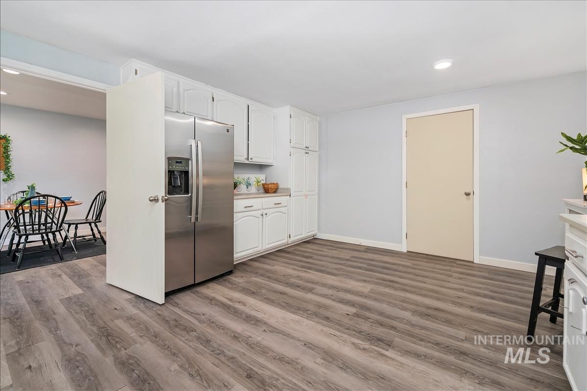 575 E 2nd South, Mountain Home, Idaho 83647, 4 Bedrooms, 2 Bathrooms, Residential For Sale, Price $330,000,MLS 98972977