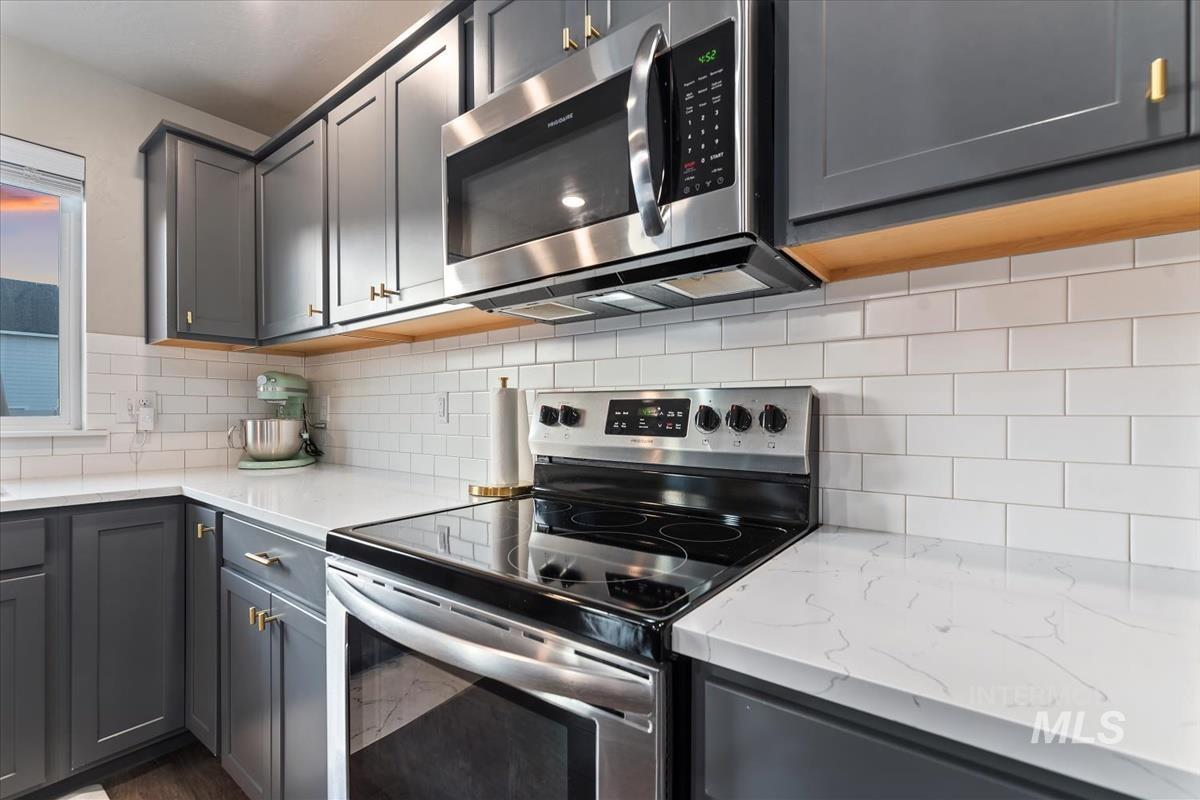 17443 N Owl Peak Ave, Nampa, Idaho 83687, 4 Bedrooms, 2.5 Bathrooms, Residential For Sale, Price $465,000,MLS 98972980