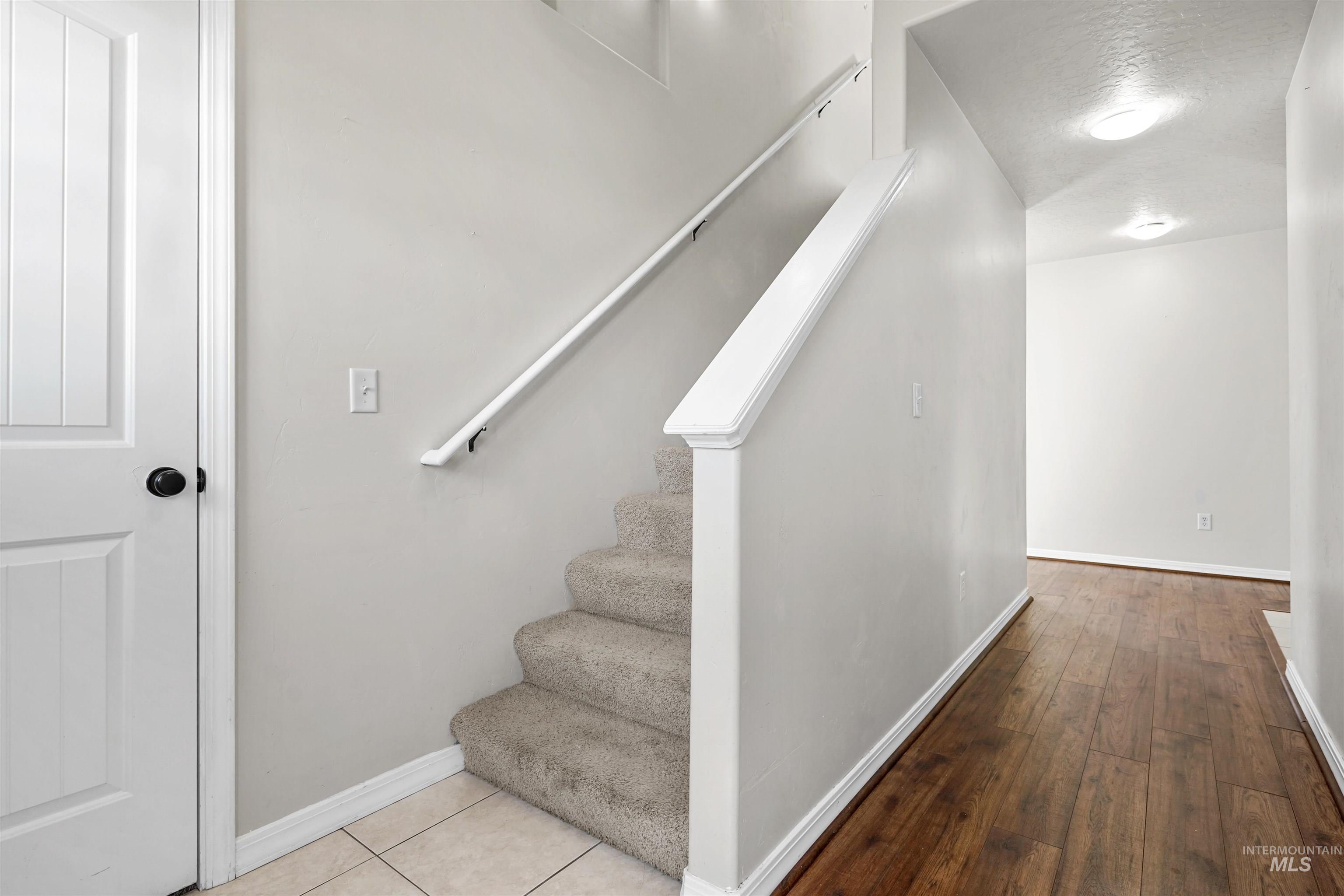 330 W 2nd Street, Hazelton, Idaho 83335, 4 Bedrooms, 2.5 Bathrooms, Residential For Sale, Price $395,000,MLS 98972982