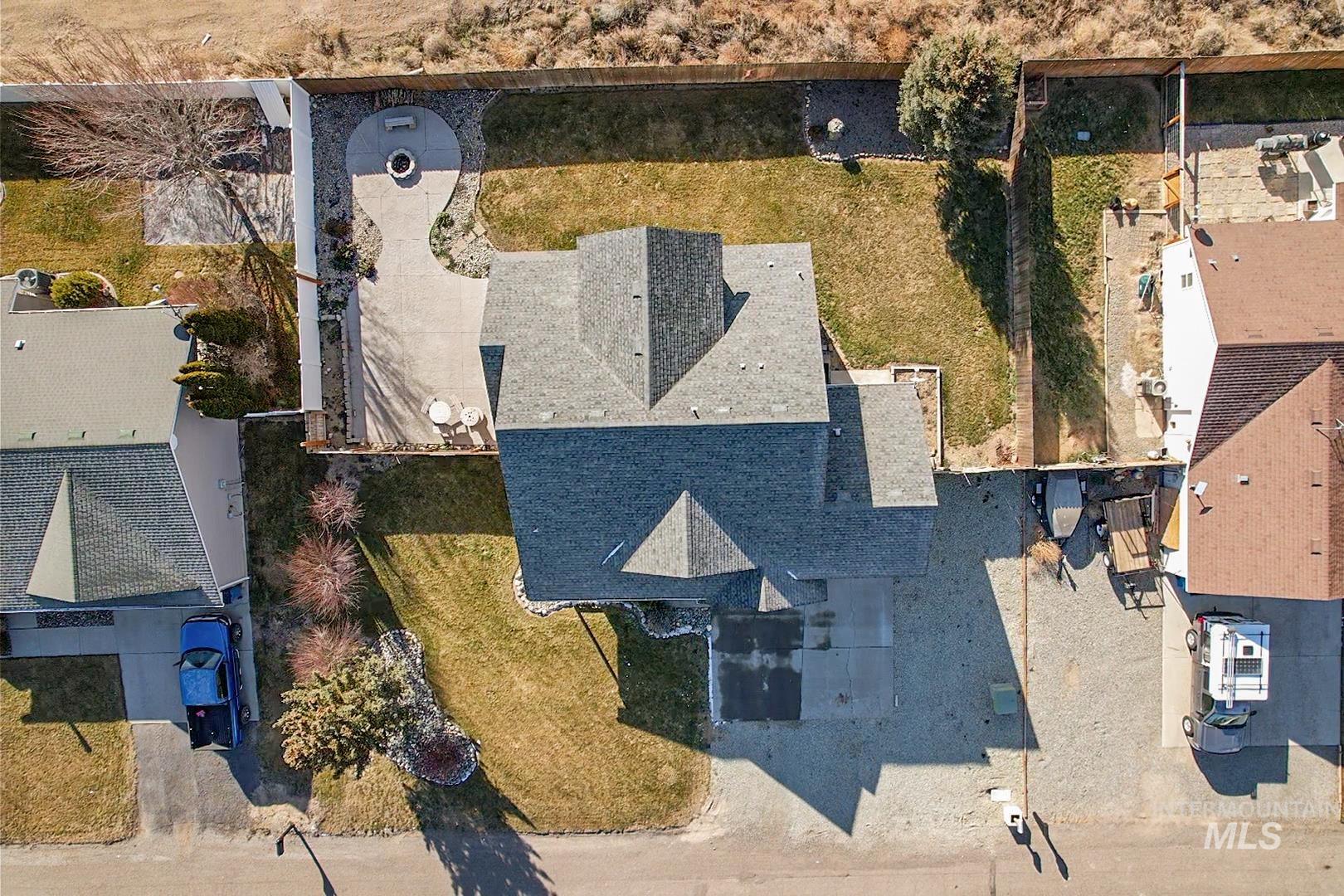 330 W 2nd Street, Hazelton, Idaho 83335, 4 Bedrooms, 2.5 Bathrooms, Residential For Sale, Price $395,000,MLS 98972982