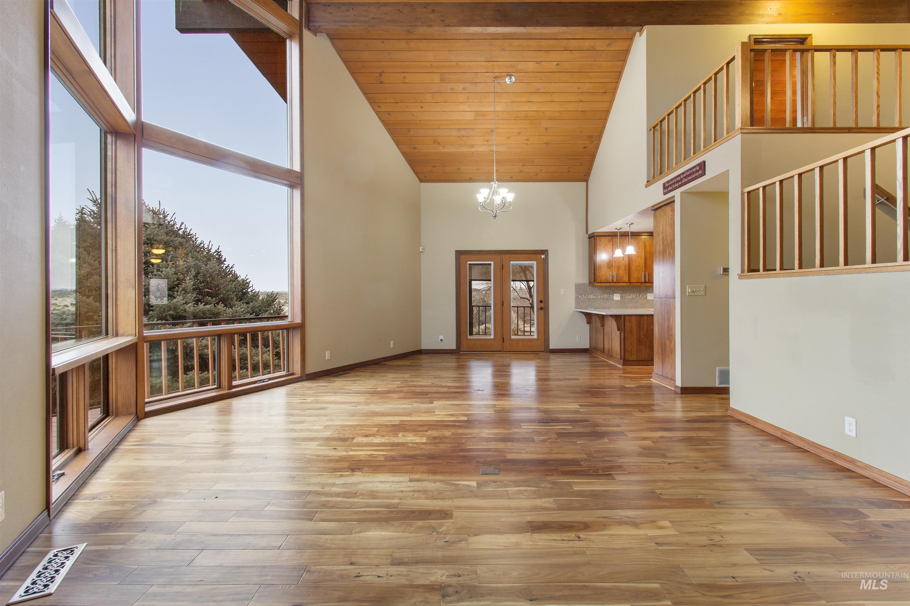 4048 N 3536 E, Kimberly, Idaho 83341, 3 Bedrooms, 3 Bathrooms, Residential For Sale, Price $915,000,MLS 98972983