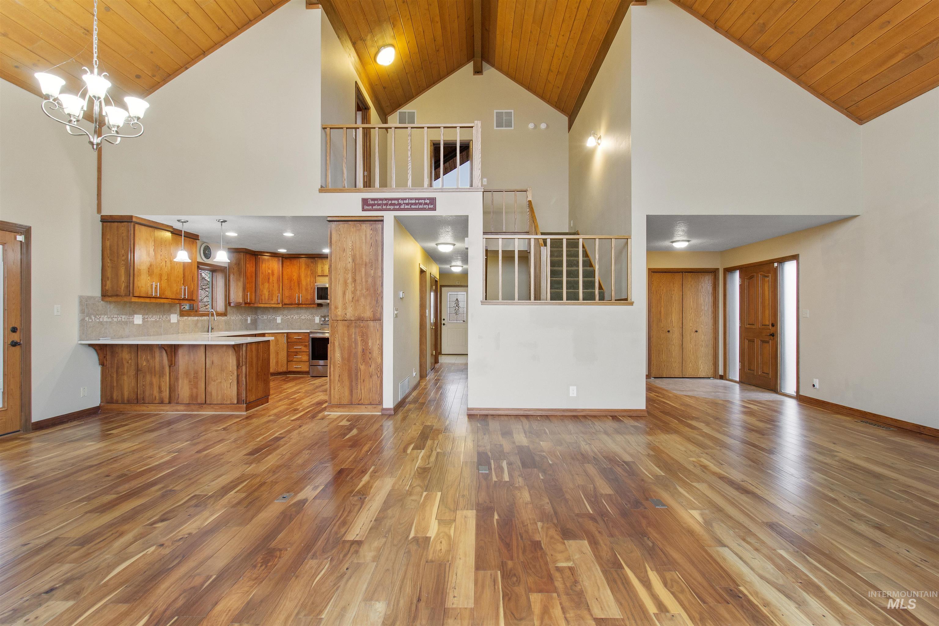 4048 N 3536 E, Kimberly, Idaho 83341, 3 Bedrooms, 3 Bathrooms, Residential For Sale, Price $915,000,MLS 98972983