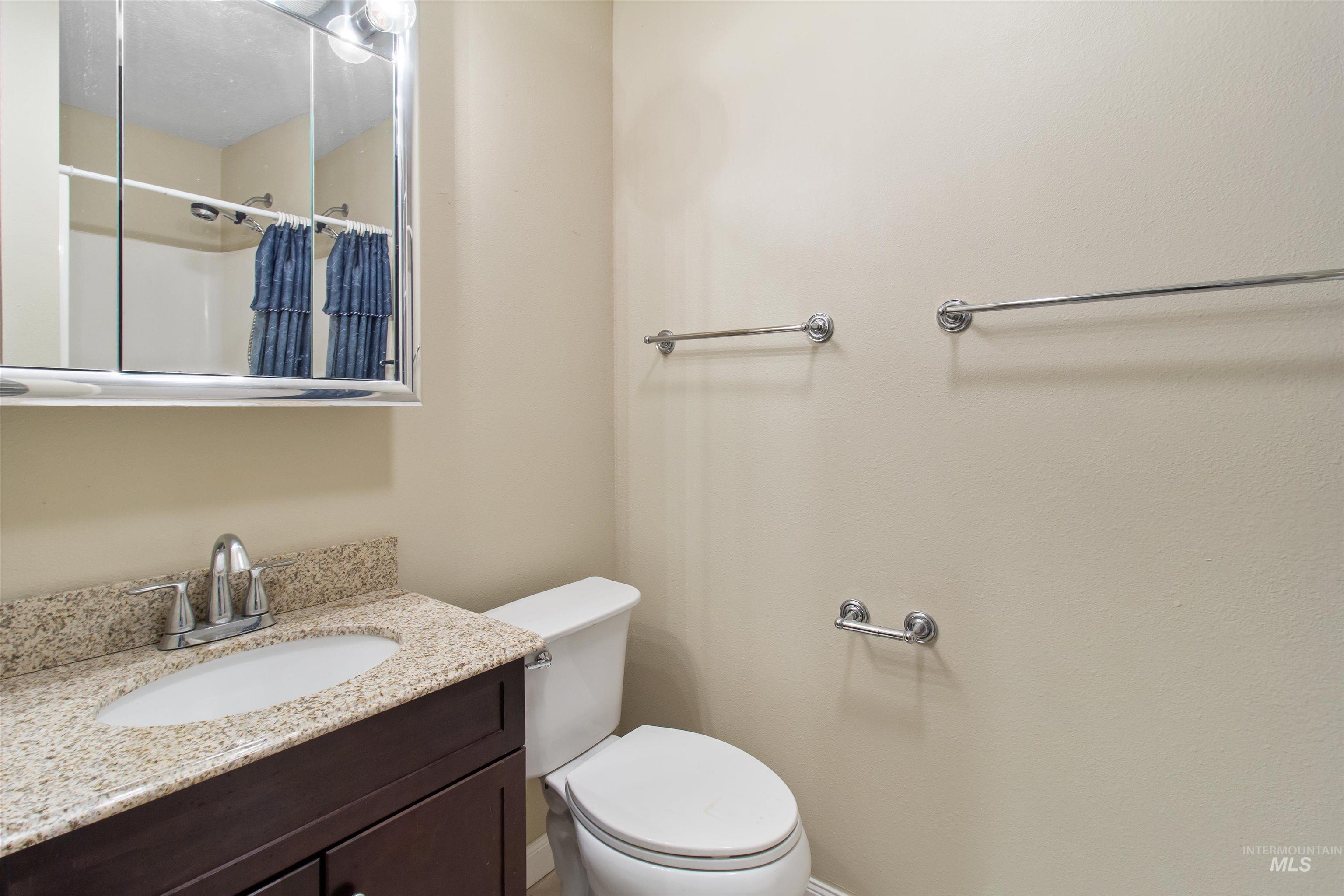 4048 N 3536 E, Kimberly, Idaho 83341, 3 Bedrooms, 3 Bathrooms, Residential For Sale, Price $915,000,MLS 98972983