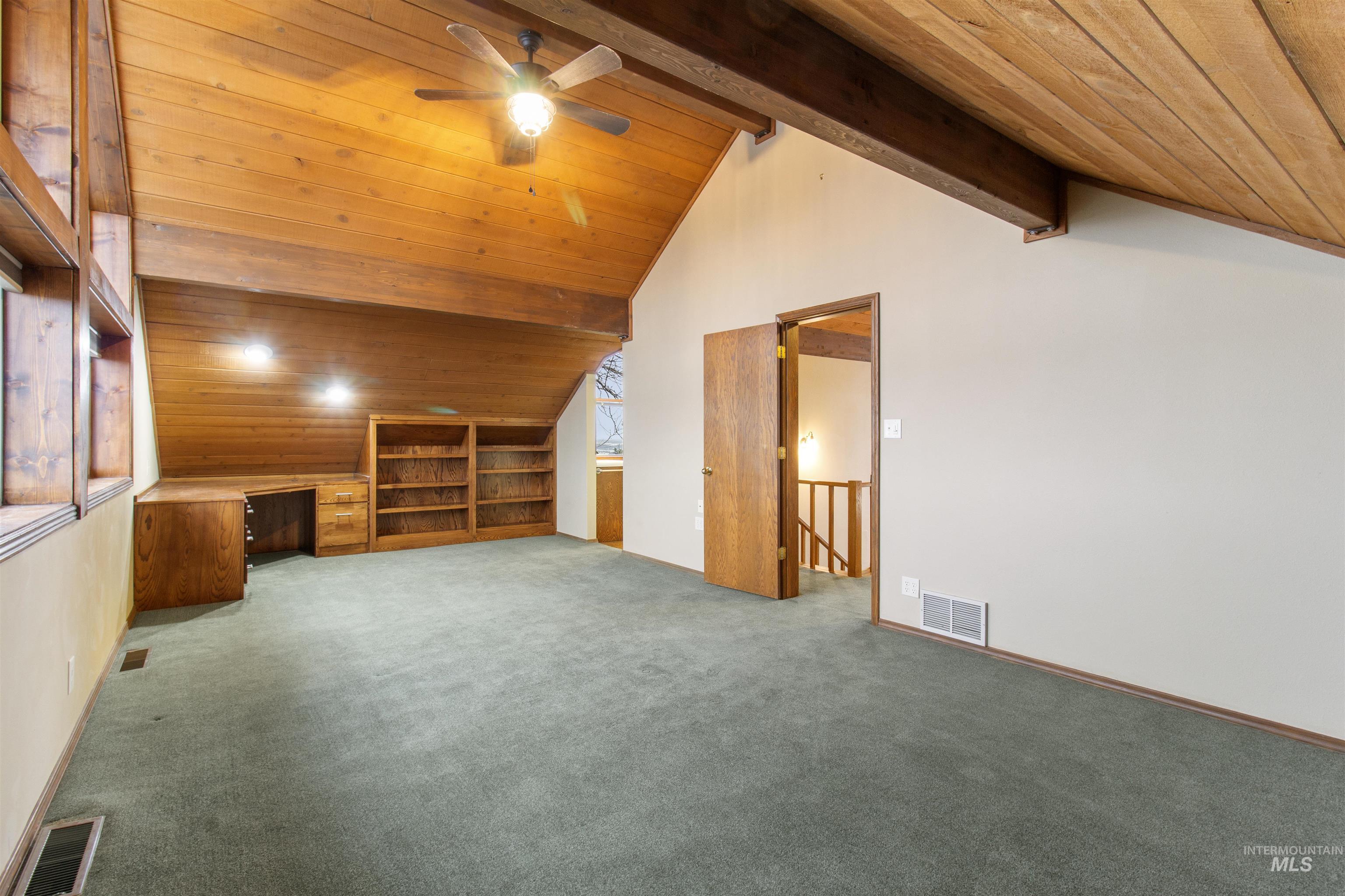 4048 N 3536 E, Kimberly, Idaho 83341, 3 Bedrooms, 3 Bathrooms, Residential For Sale, Price $915,000,MLS 98972983