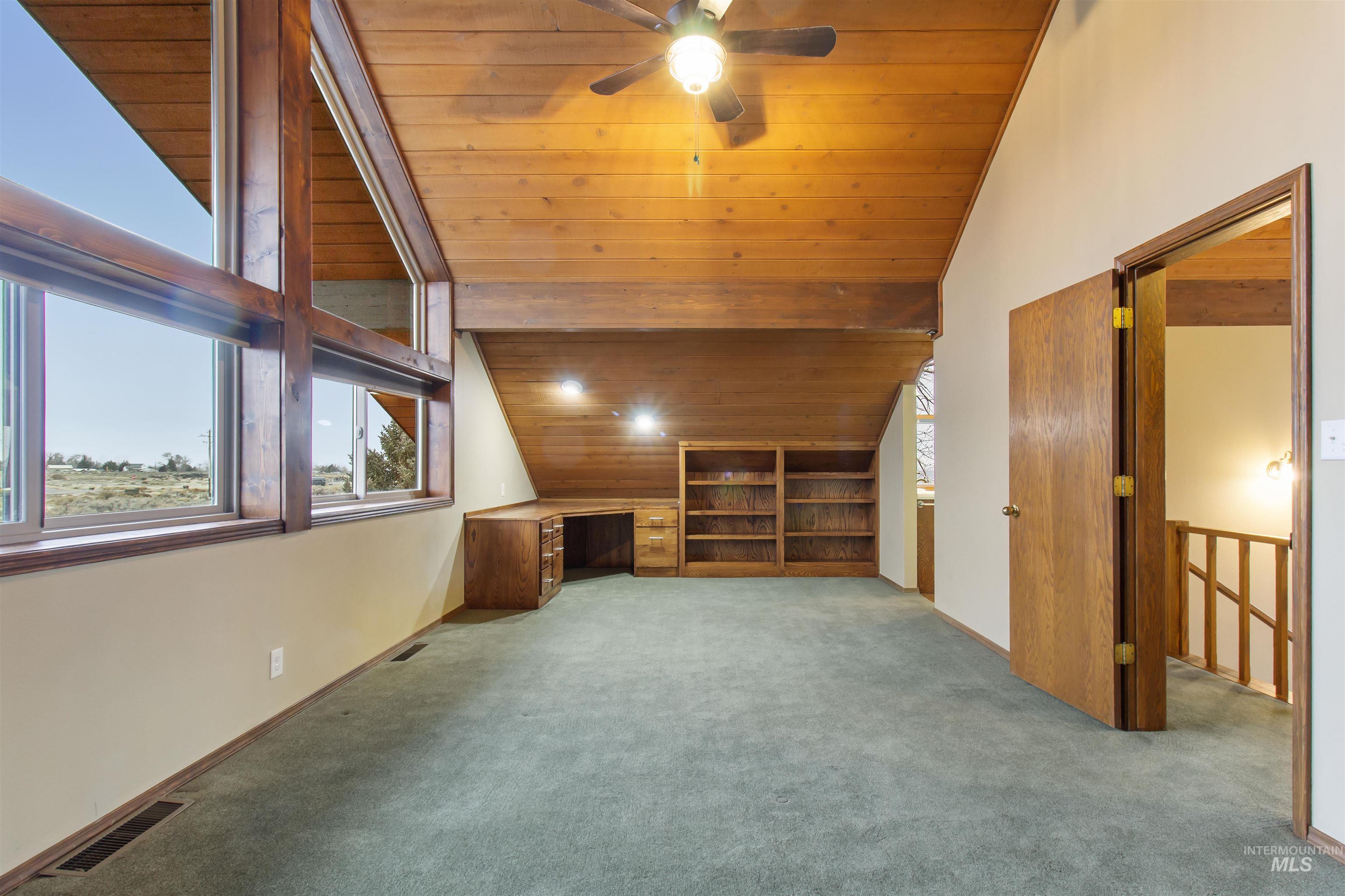 4048 N 3536 E, Kimberly, Idaho 83341, 3 Bedrooms, 3 Bathrooms, Residential For Sale, Price $915,000,MLS 98972983