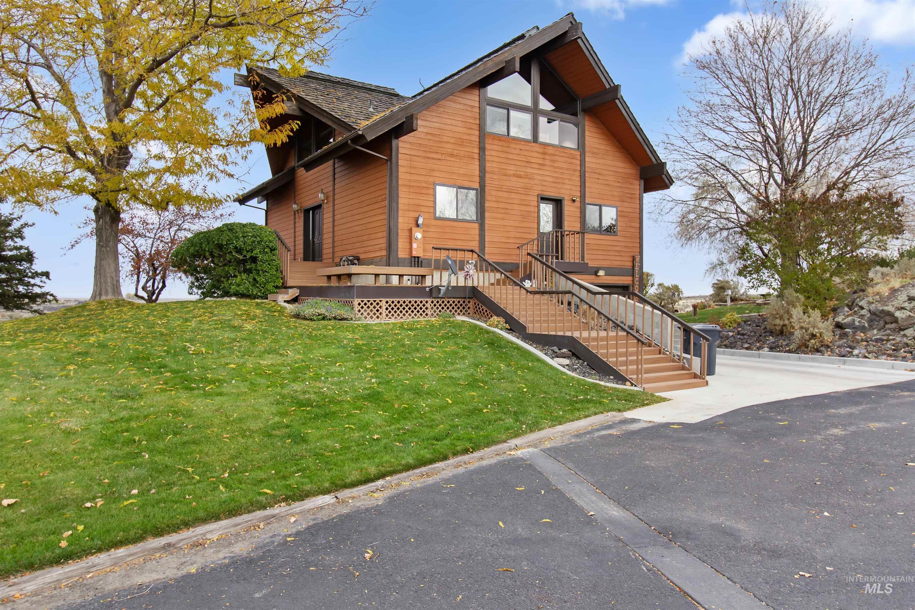 4048 N 3536 E, Kimberly, Idaho 83341, 3 Bedrooms, 3 Bathrooms, Residential For Sale, Price $885,000,MLS 98972983