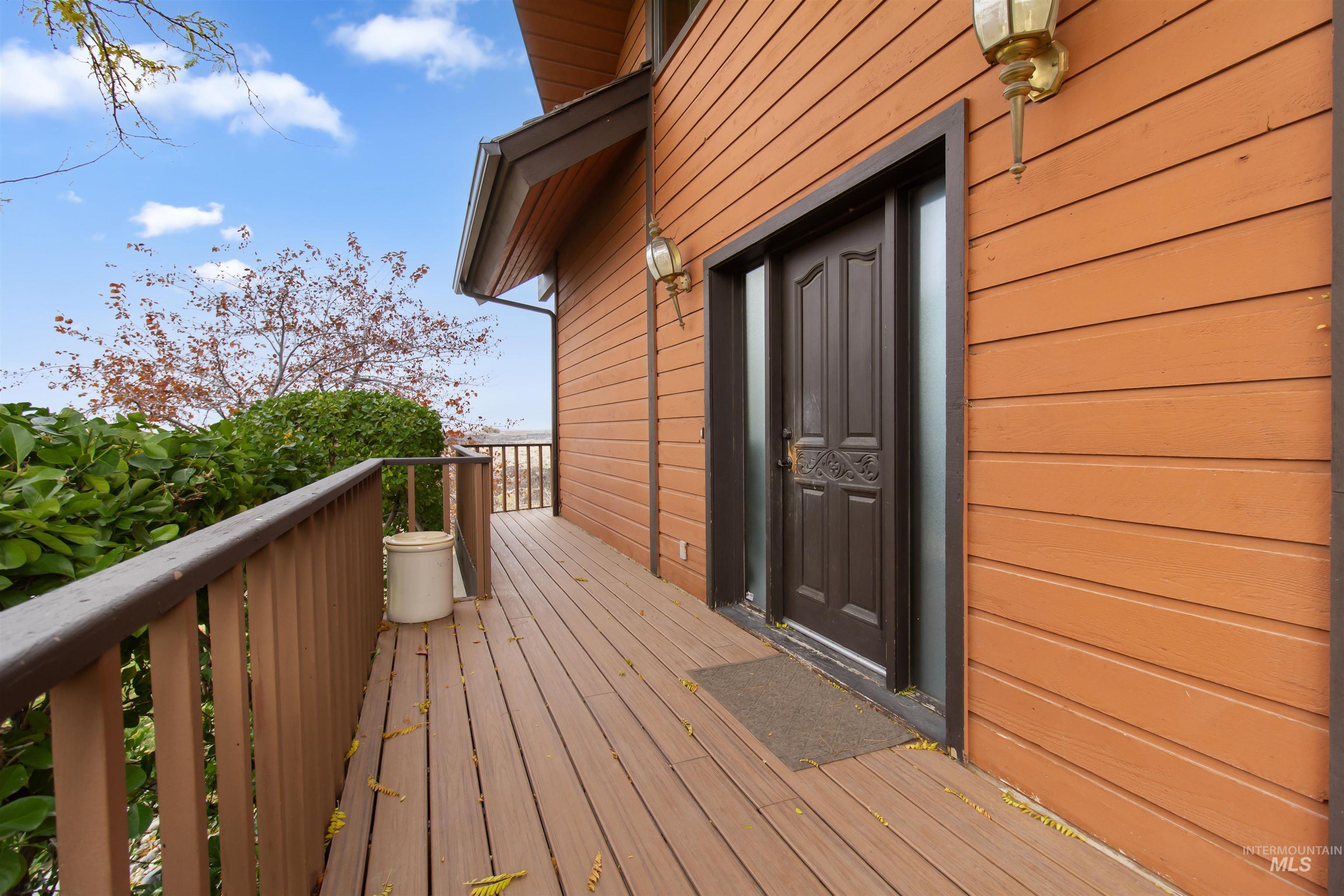 4048 N 3536 E, Kimberly, Idaho 83341, 3 Bedrooms, 3 Bathrooms, Residential For Sale, Price $915,000,MLS 98972983