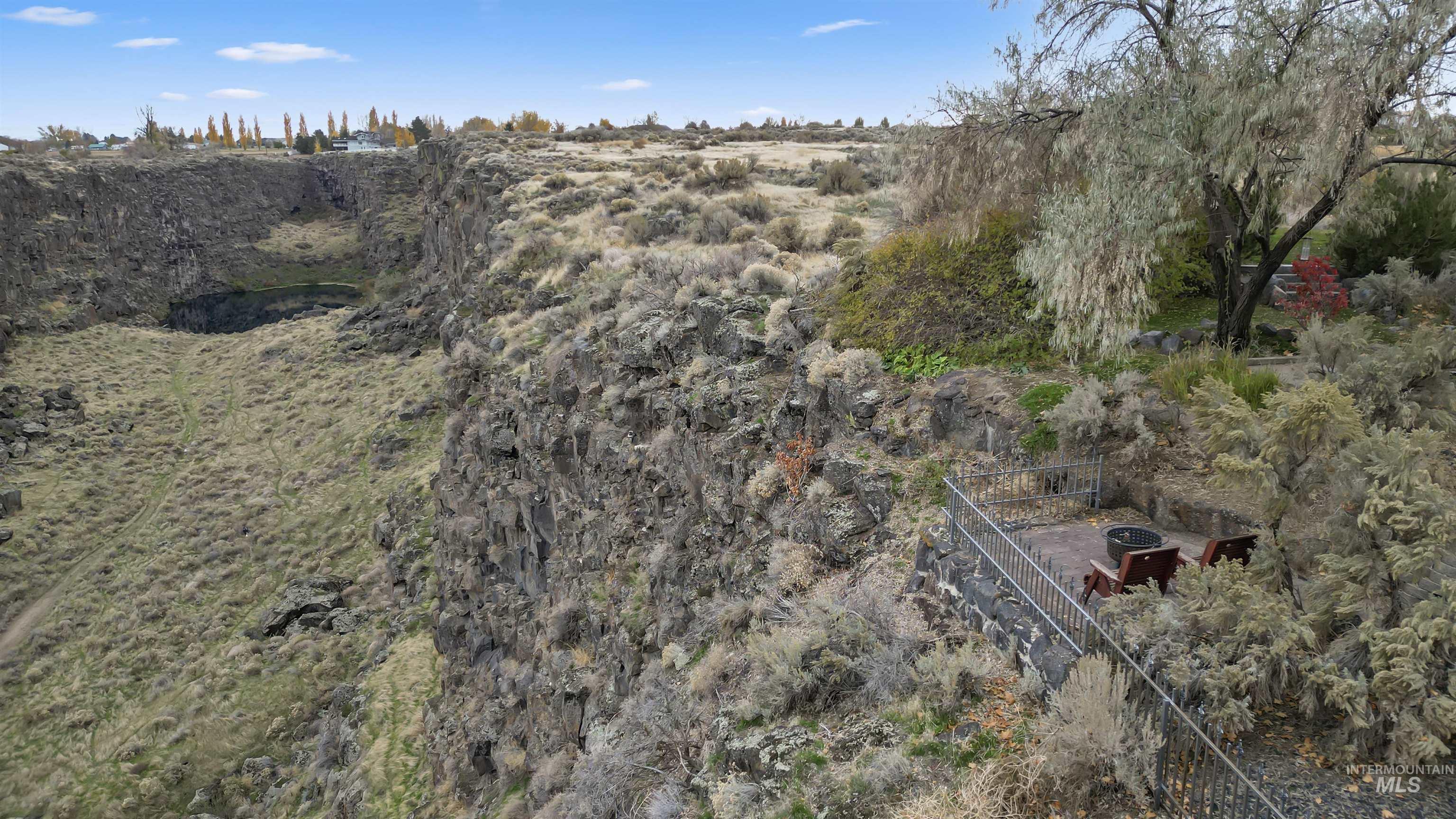 4048 N 3536 E, Kimberly, Idaho 83341, 3 Bedrooms, 3 Bathrooms, Residential For Sale, Price $915,000,MLS 98972983