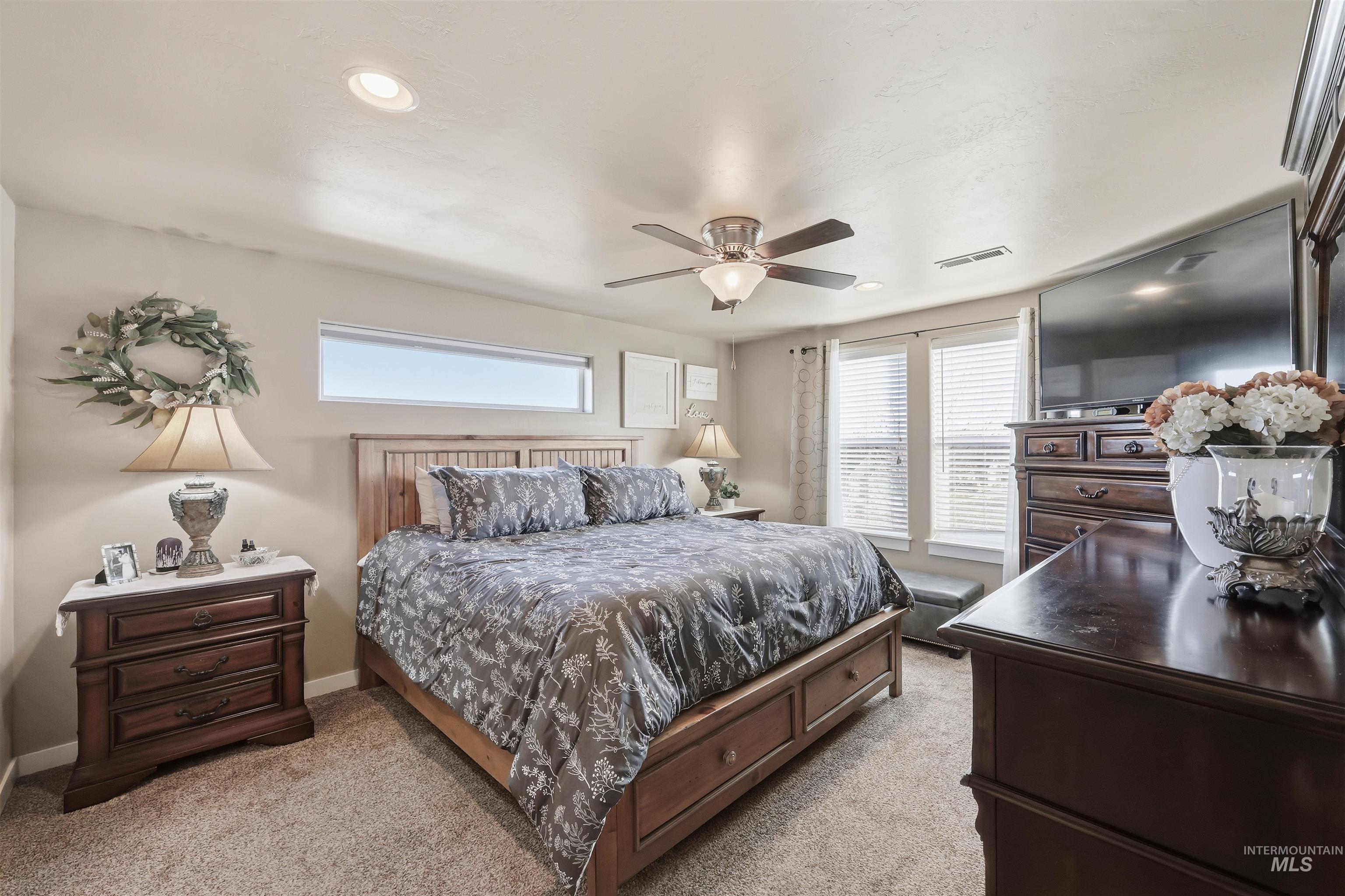 431 S Rocker Avenue, Kuna, Idaho 83634, 4 Bedrooms, 2.5 Bathrooms, Residential For Sale, Price $535,000,MLS 98972984