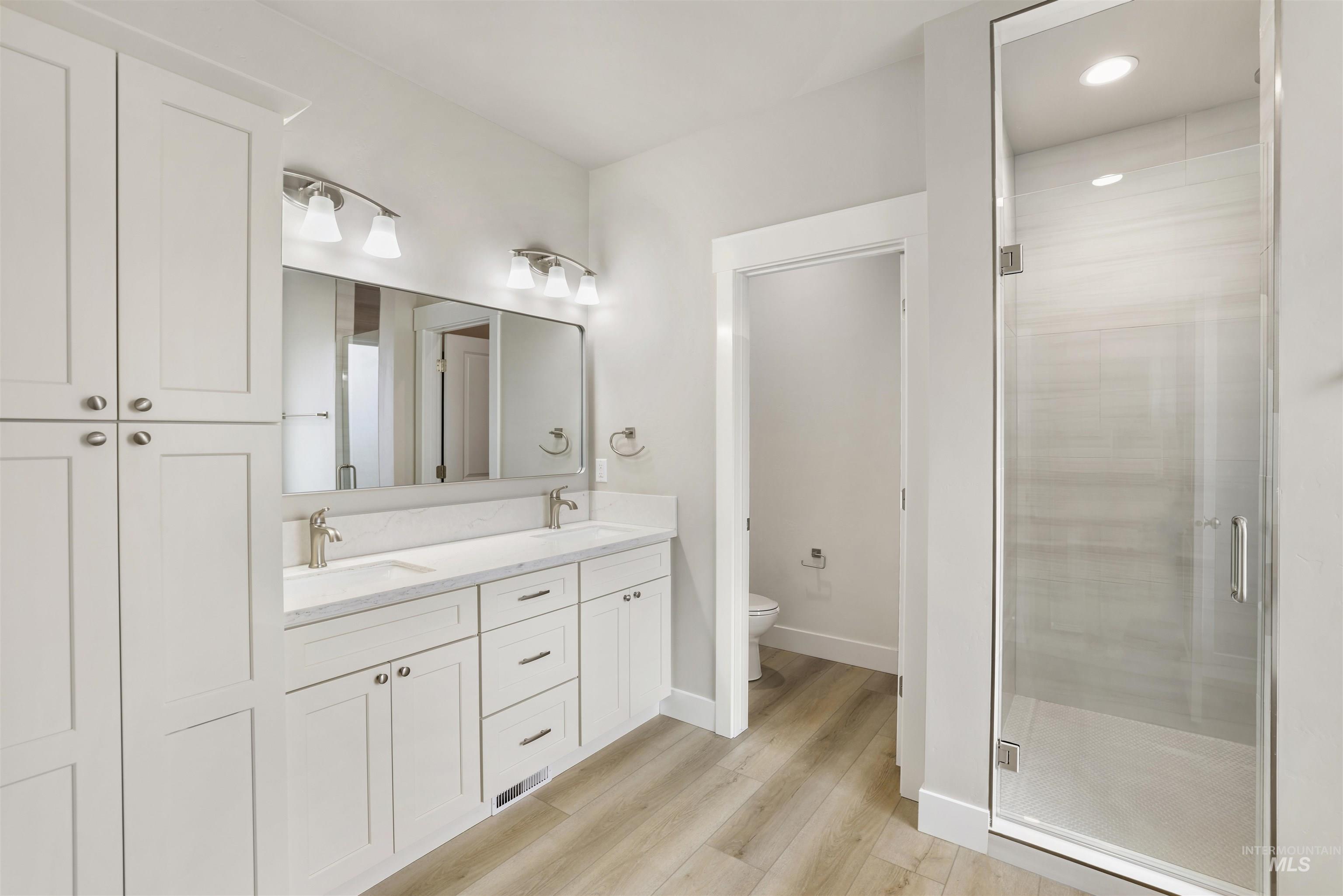 109 Stella Circle, Hagerman, Idaho 83332, 3 Bedrooms, 2 Bathrooms, Residential For Sale, Price $749,900,MLS 98972985