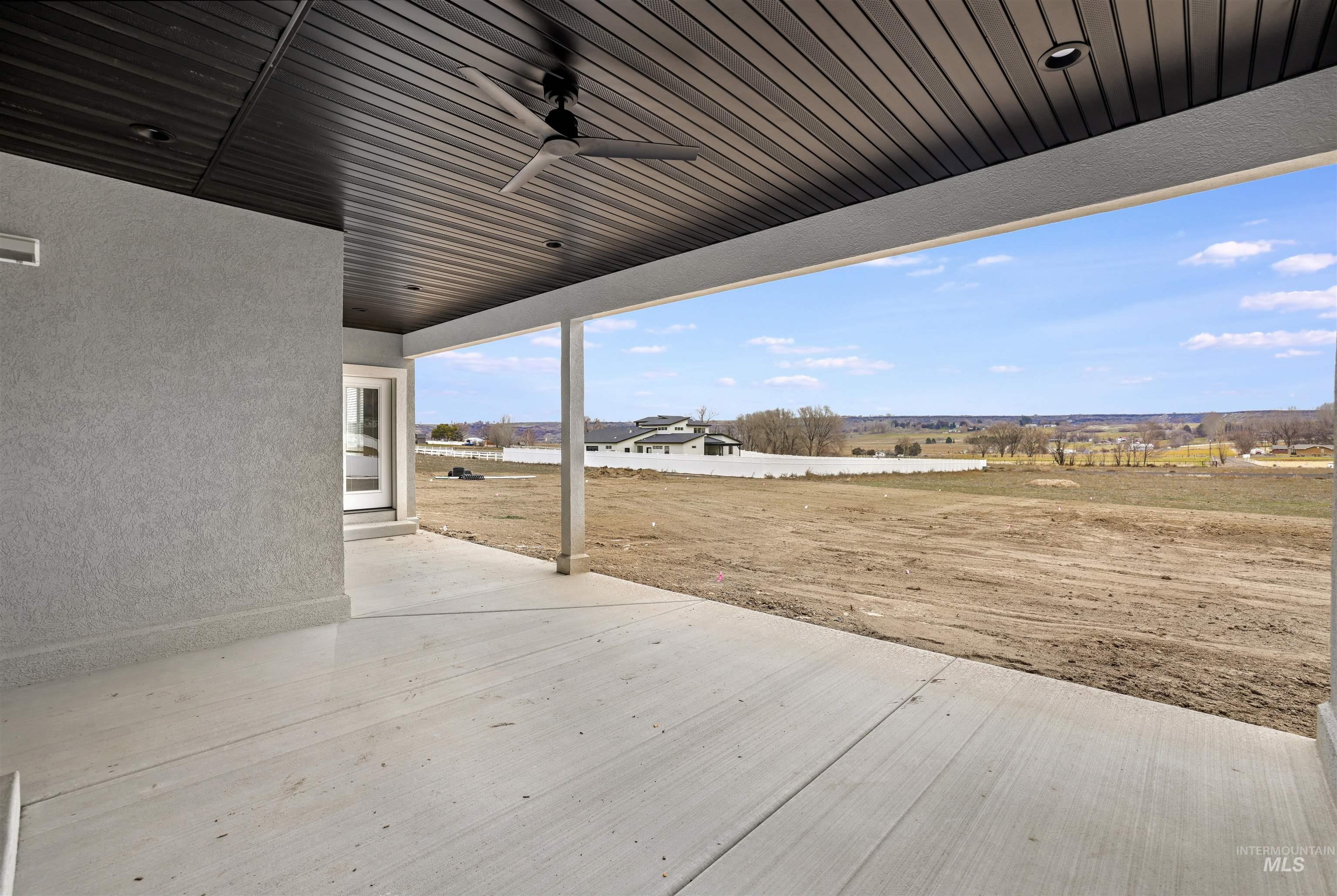 109 Stella Circle, Hagerman, Idaho 83332, 3 Bedrooms, 2 Bathrooms, Residential For Sale, Price $749,900,MLS 98972985