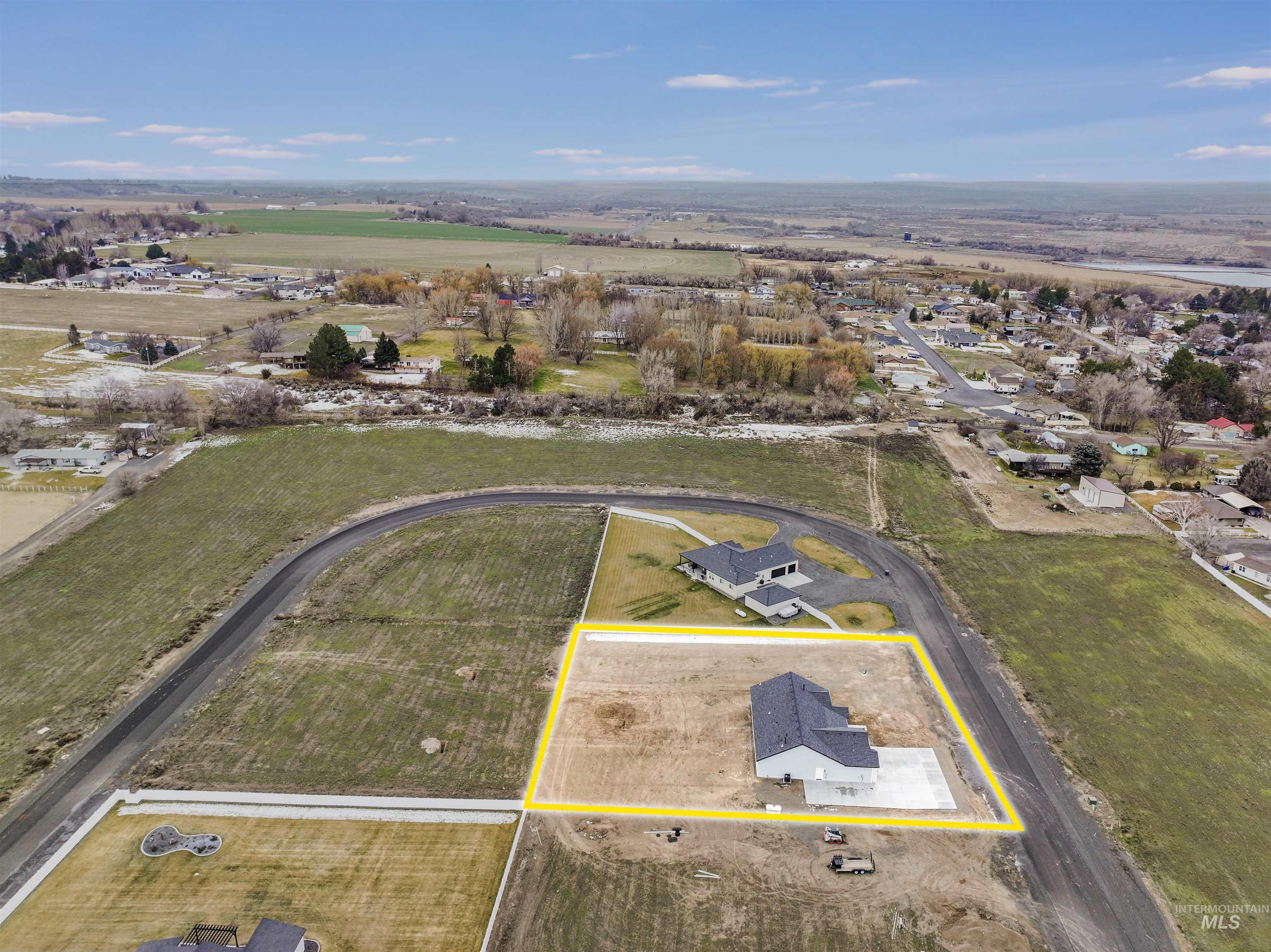 109 Stella Circle, Hagerman, Idaho 83332, 3 Bedrooms, 2 Bathrooms, Residential For Sale, Price $744,900,MLS 98972985