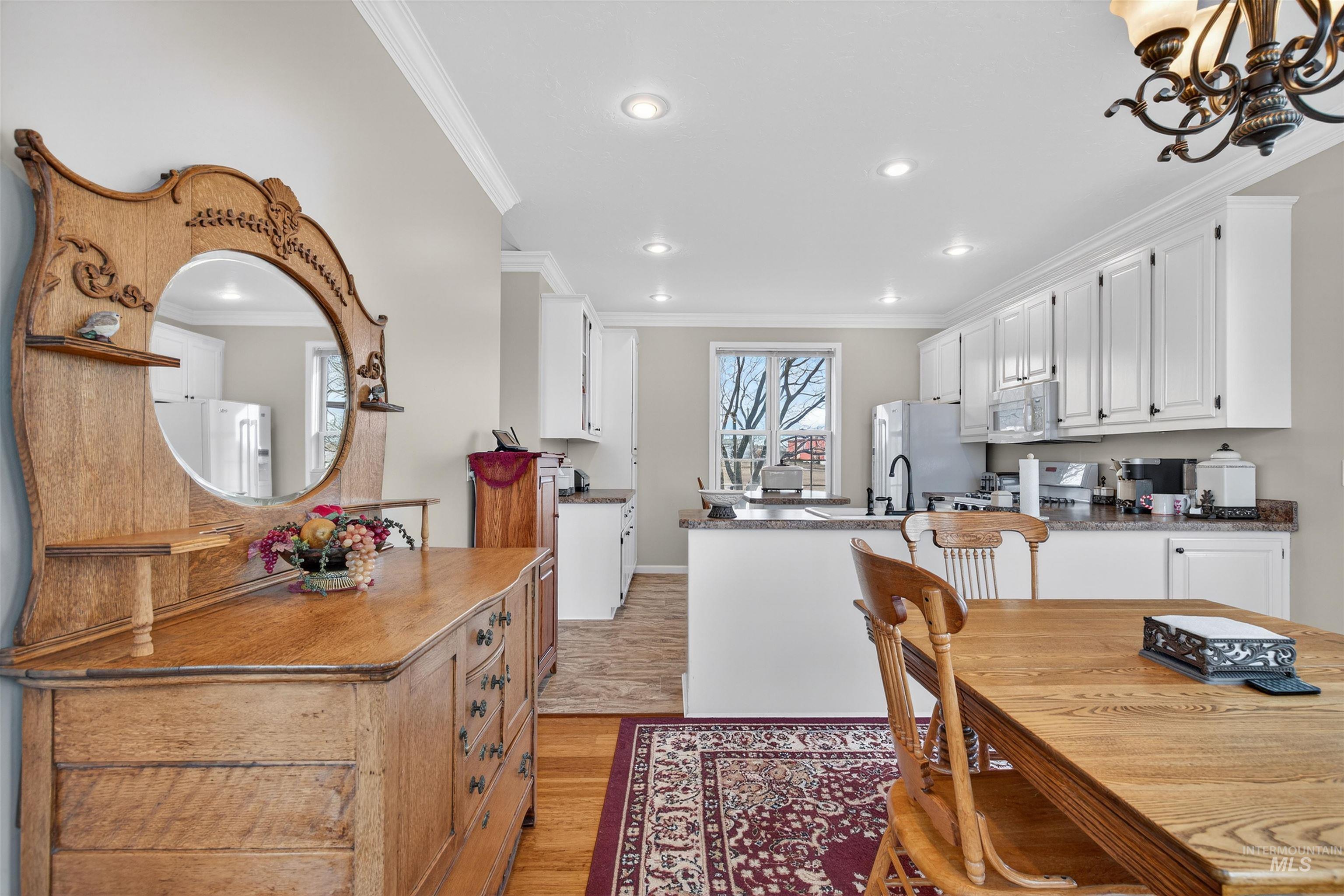 5 Red Barn Lane, Grangeville, Idaho 83530, 2 Bedrooms, 2 Bathrooms, Residential For Sale, Price $509,000,MLS 98972988