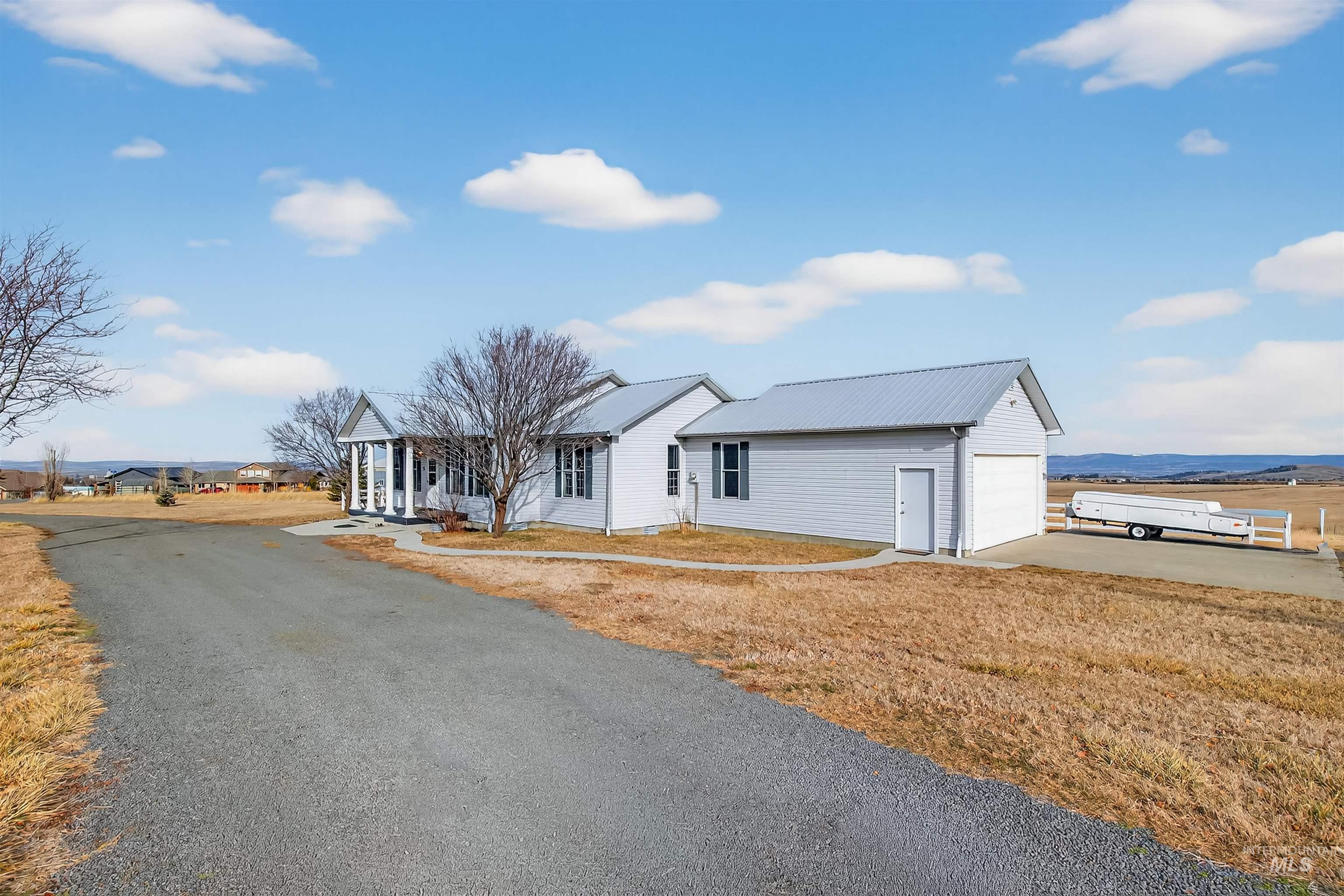 5 Red Barn Lane, Grangeville, Idaho 83530, 2 Bedrooms, 2 Bathrooms, Residential For Sale, Price $509,000,MLS 98972988