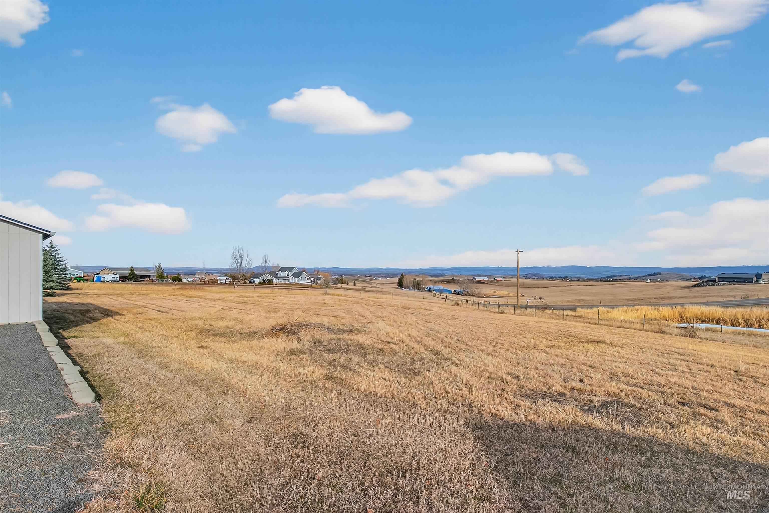 5 Red Barn Lane, Grangeville, Idaho 83530, 2 Bedrooms, 2 Bathrooms, Residential For Sale, Price $509,000,MLS 98972988