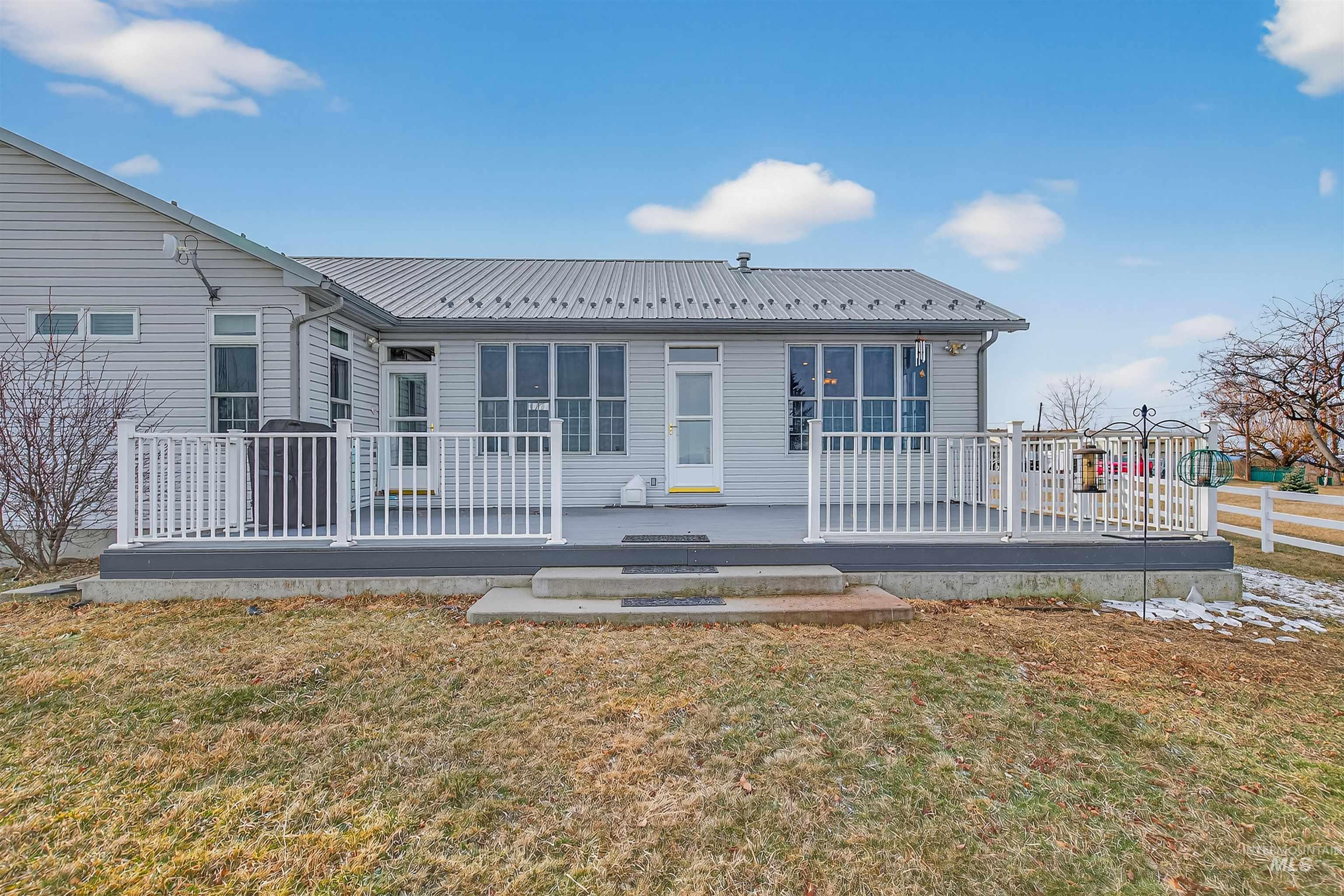 5 Red Barn Lane, Grangeville, Idaho 83530, 2 Bedrooms, 2 Bathrooms, Residential For Sale, Price $509,000,MLS 98972988