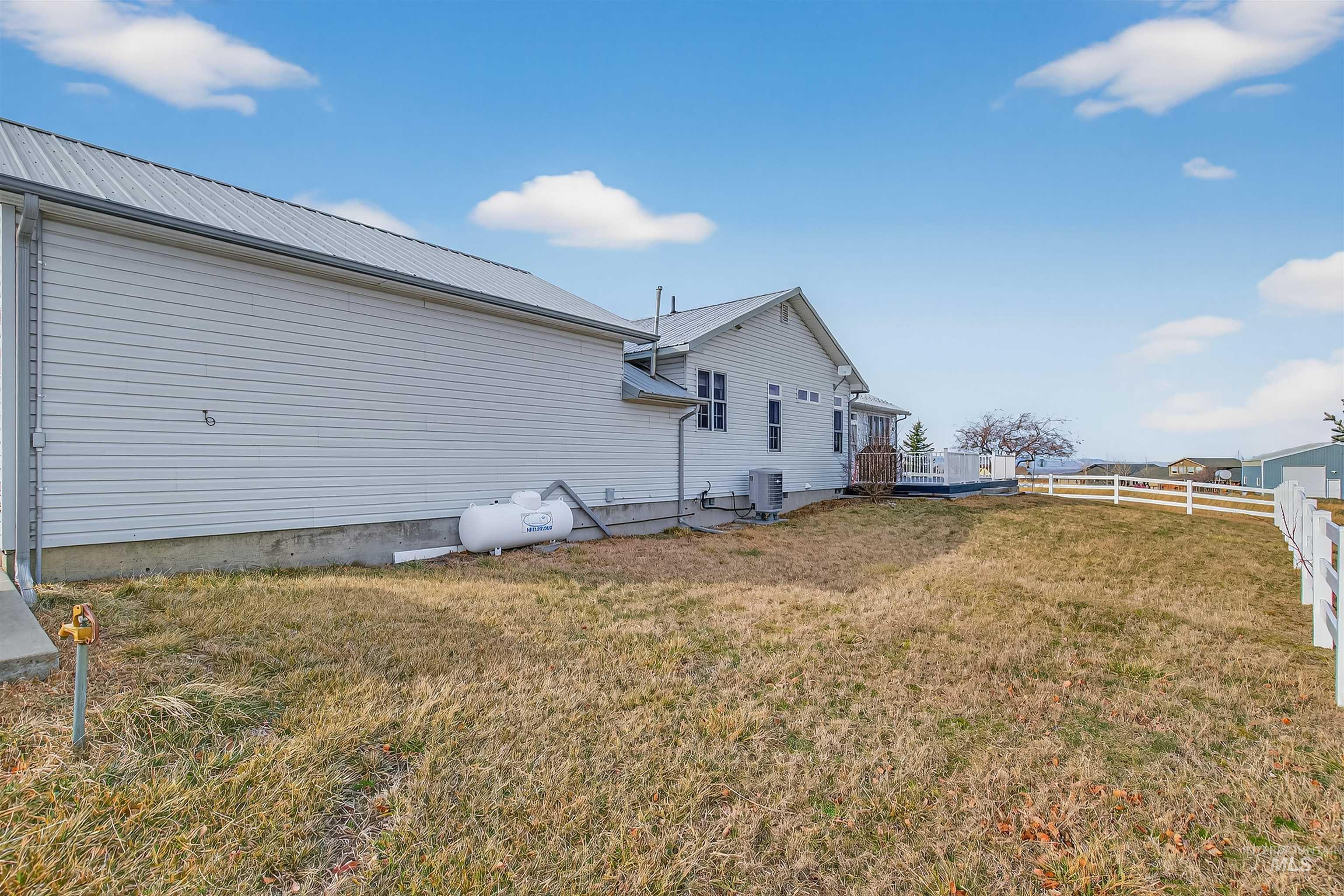 5 Red Barn Lane, Grangeville, Idaho 83530, 2 Bedrooms, 2 Bathrooms, Residential For Sale, Price $509,000,MLS 98972988