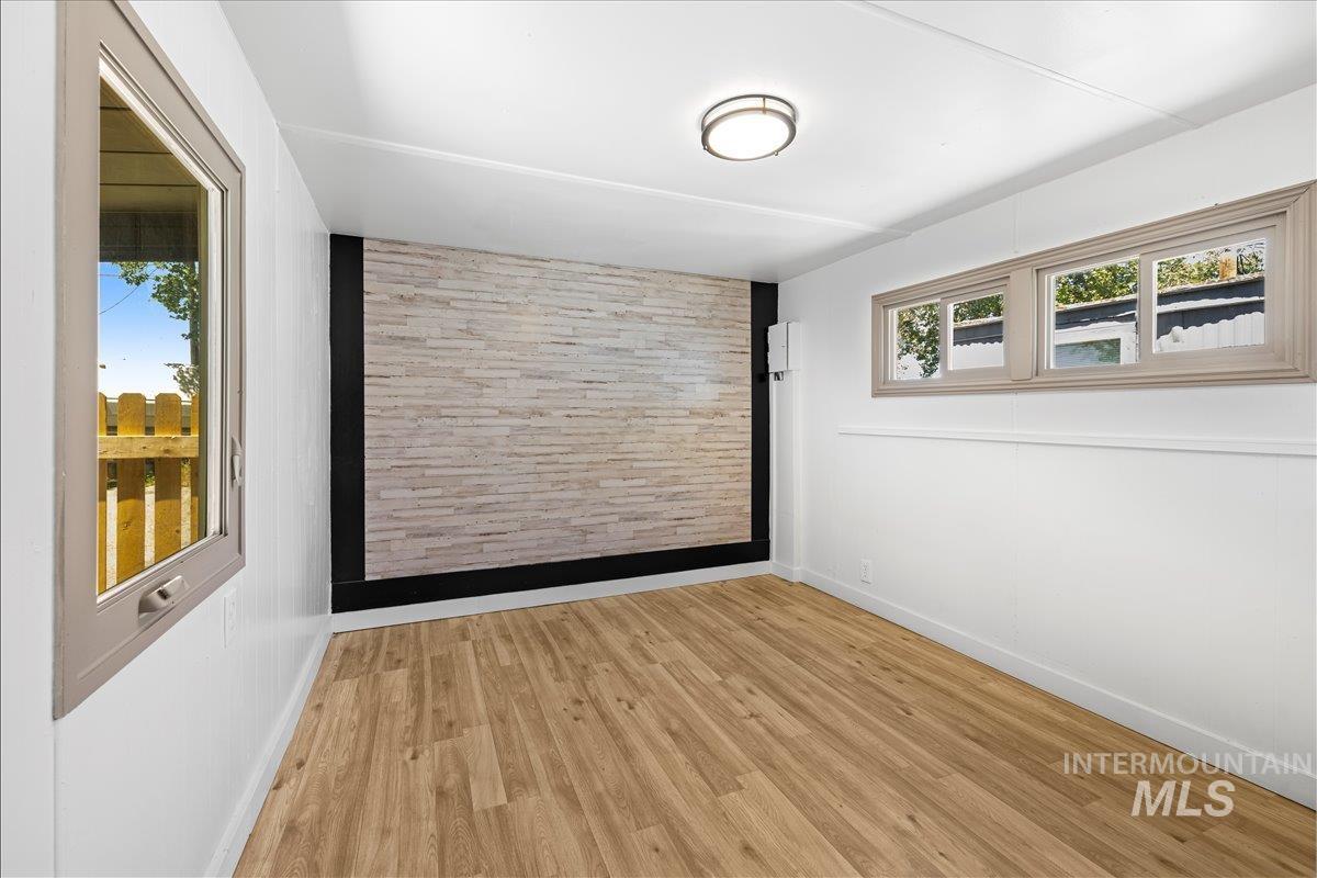 6728 W Fairview Ave, Boise, Idaho 83704, 2 Bedrooms, 1 Bathroom, Residential For Sale, Price $35,000,MLS 98972989