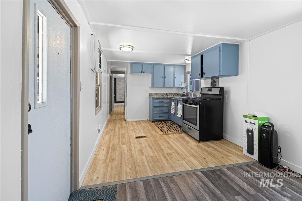 6728 W Fairview Ave, Boise, Idaho 83704, 2 Bedrooms, 1 Bathroom, Residential For Sale, Price $35,000,MLS 98972989