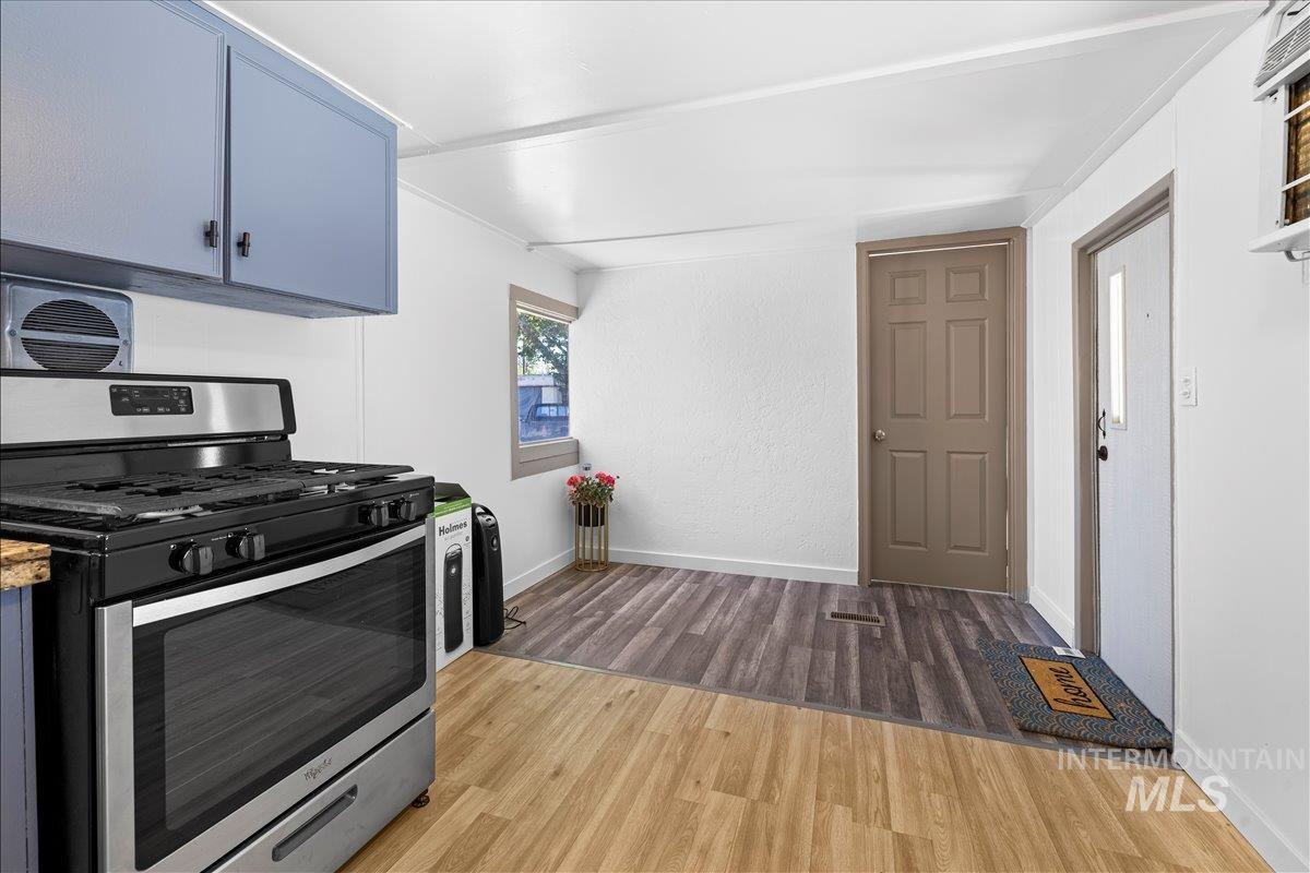 6728 W Fairview Ave, Boise, Idaho 83704, 2 Bedrooms, 1 Bathroom, Residential For Sale, Price $35,000,MLS 98972989