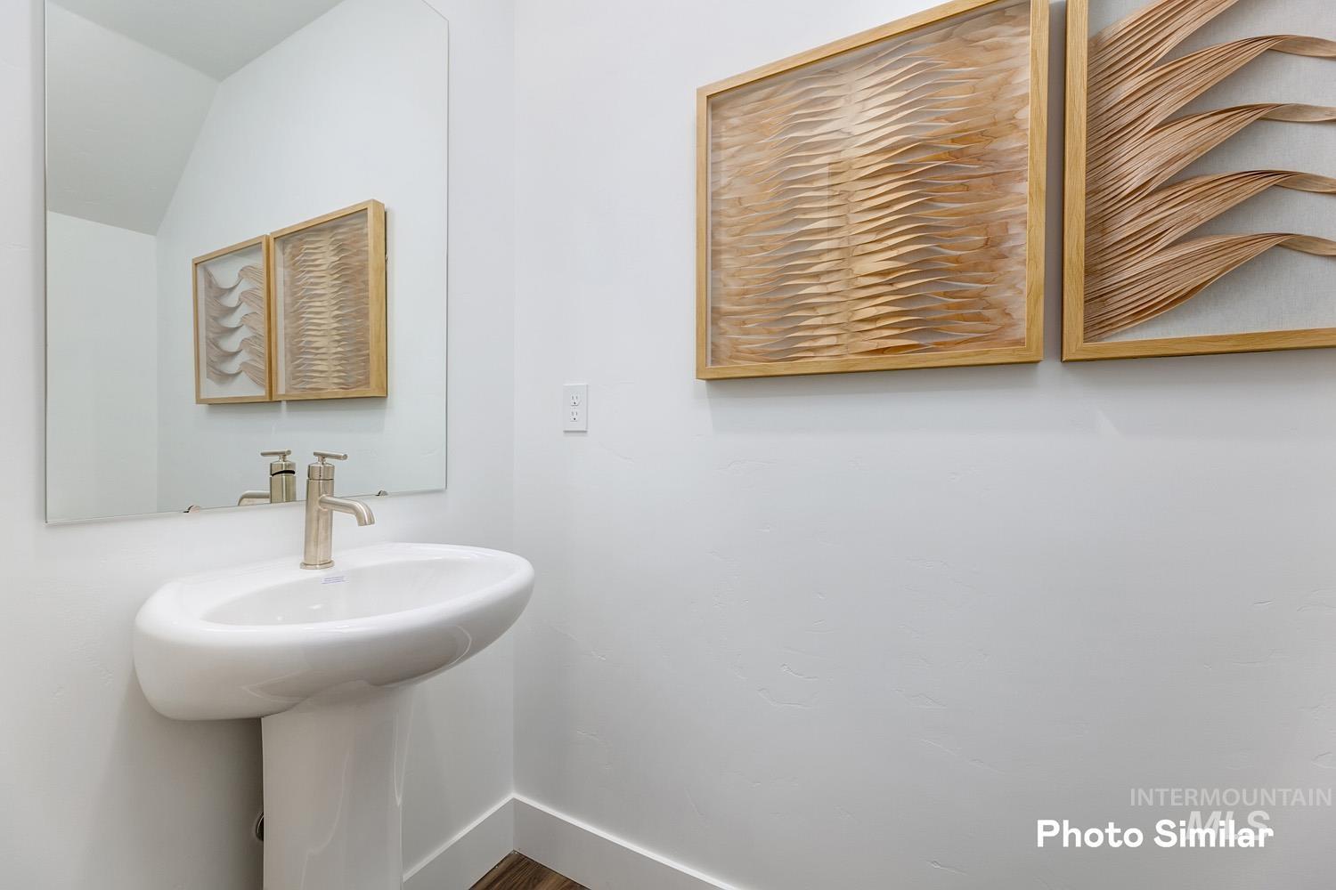 15101 Lenticular Ave, Caldwell, Idaho 83607, 5 Bedrooms, 3.5 Bathrooms, Residential For Sale, Price $589,400,MLS 98972990