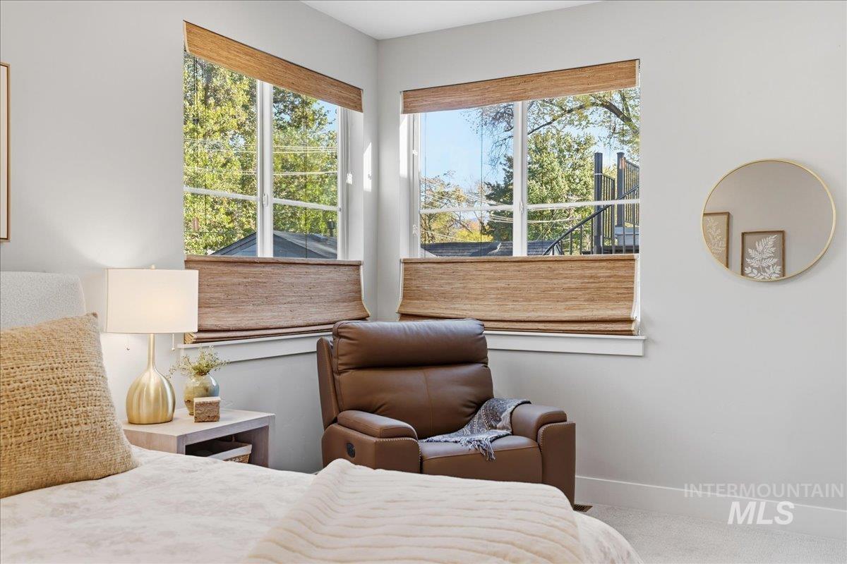 2129 N 34th St, Boise, Idaho 83703, 3 Bedrooms, 2.5 Bathrooms, Residential For Sale, Price $727,999,MLS 98972997