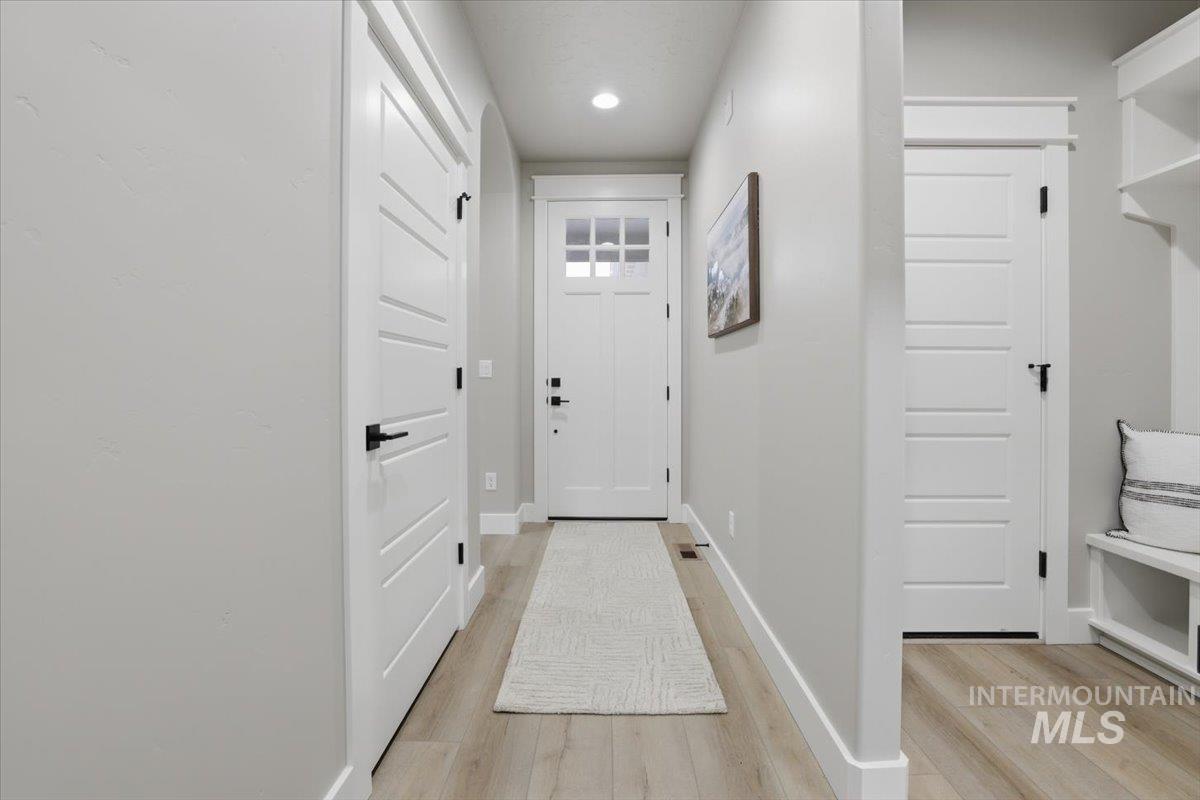 2663 Soulen Dr, Emmett, Idaho 83617, 3 Bedrooms, 2 Bathrooms, Residential For Sale, Price $564,500,MLS 98972999