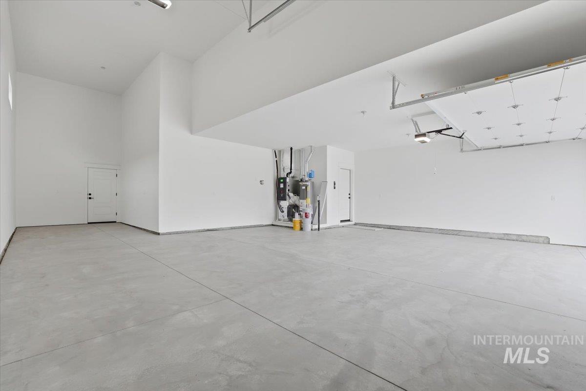 2663 Soulen Dr, Emmett, Idaho 83617, 3 Bedrooms, 2 Bathrooms, Residential For Sale, Price $564,500,MLS 98972999