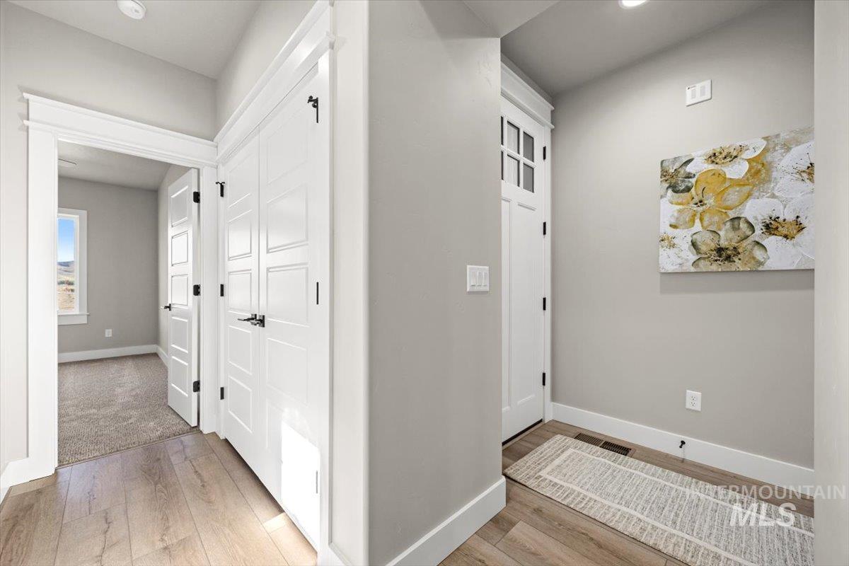 2663 Soulen Dr, Emmett, Idaho 83617, 3 Bedrooms, 2 Bathrooms, Residential For Sale, Price $564,500, 98972999