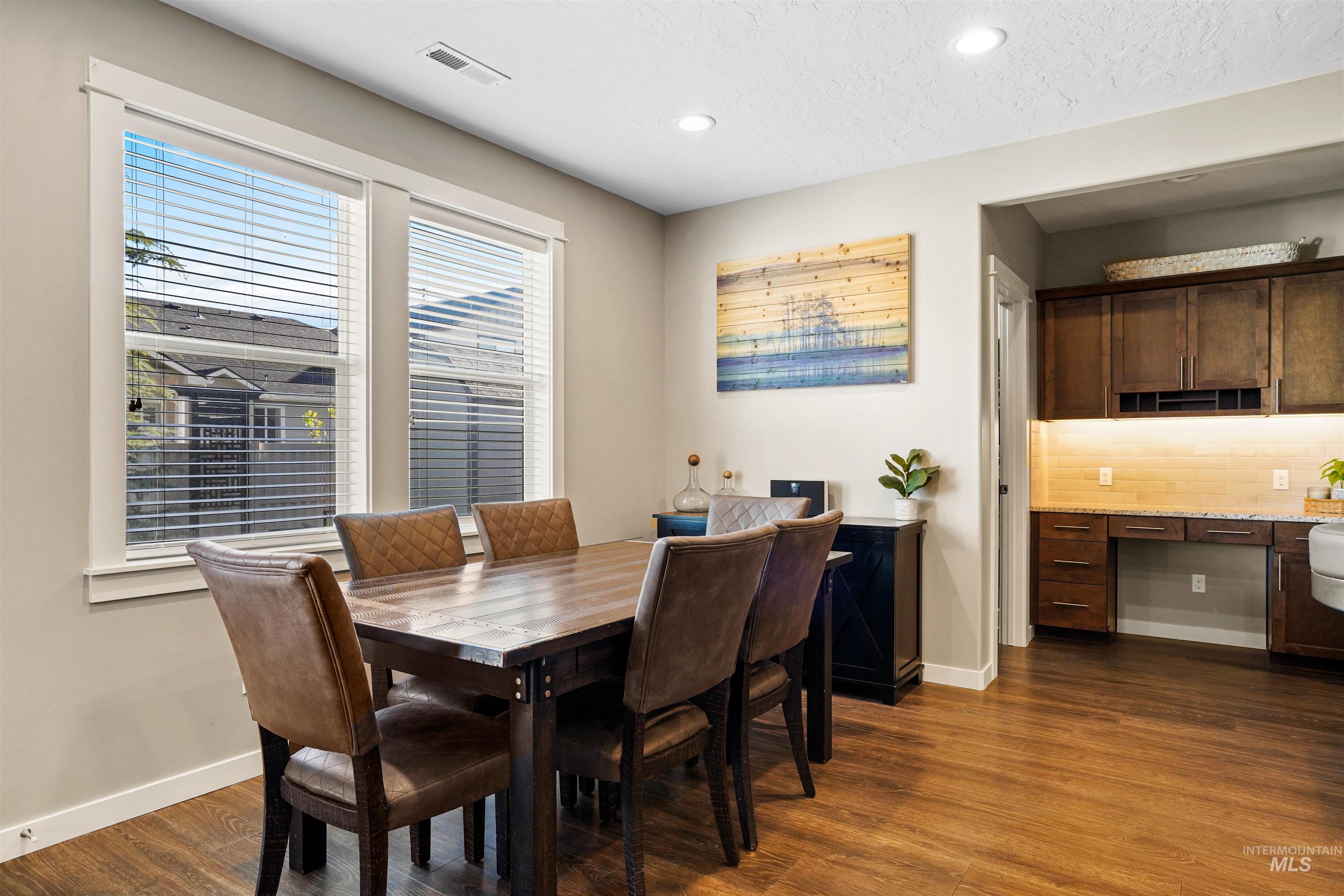 6796 S Silver Spur Way, Boise, Idaho 83709, 4 Bedrooms, 3 Bathrooms, Residential For Sale, Price $615,990,MLS 98973001