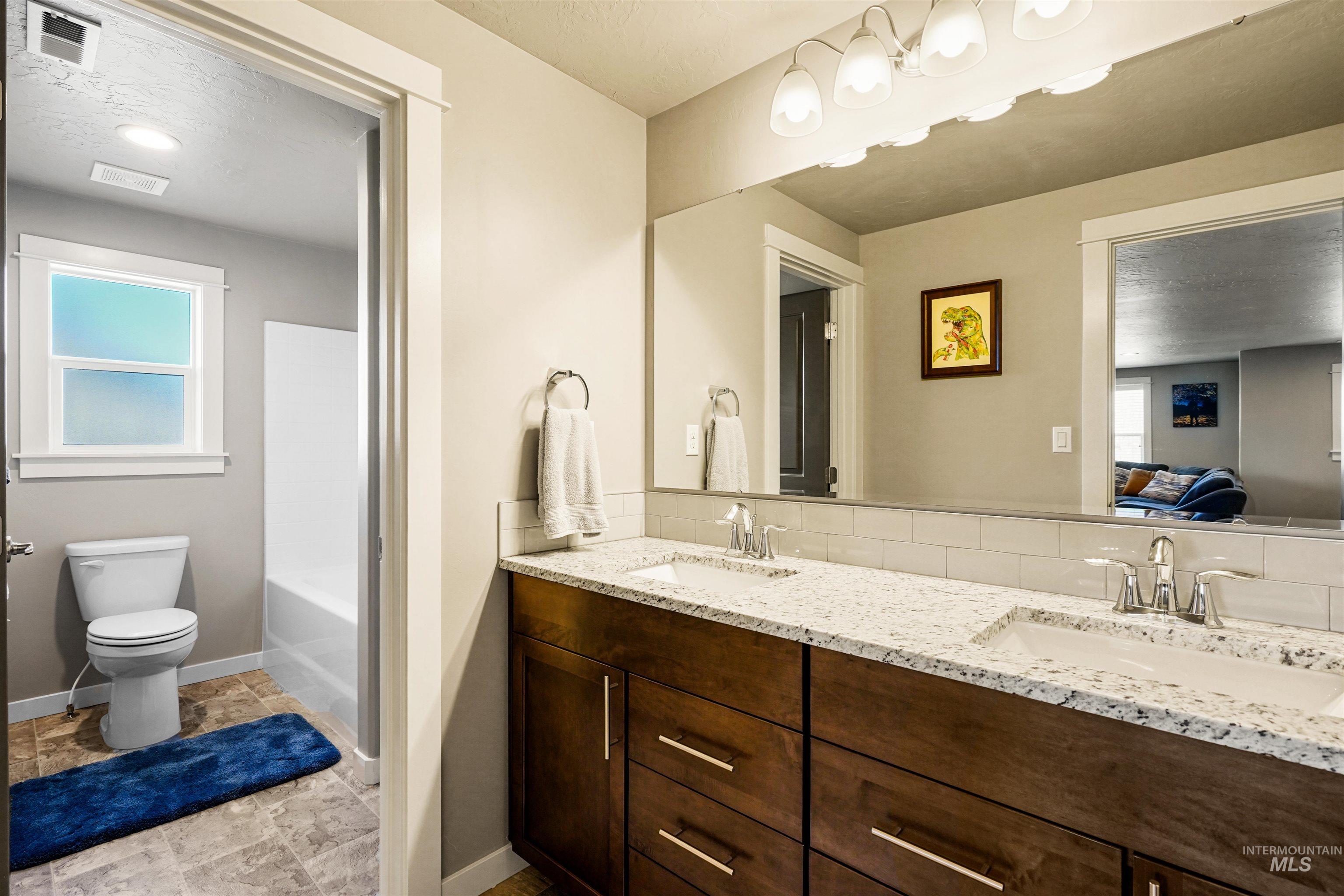 6796 S Silver Spur Way, Boise, Idaho 83709, 4 Bedrooms, 3 Bathrooms, Residential For Sale, Price $615,990,MLS 98973001