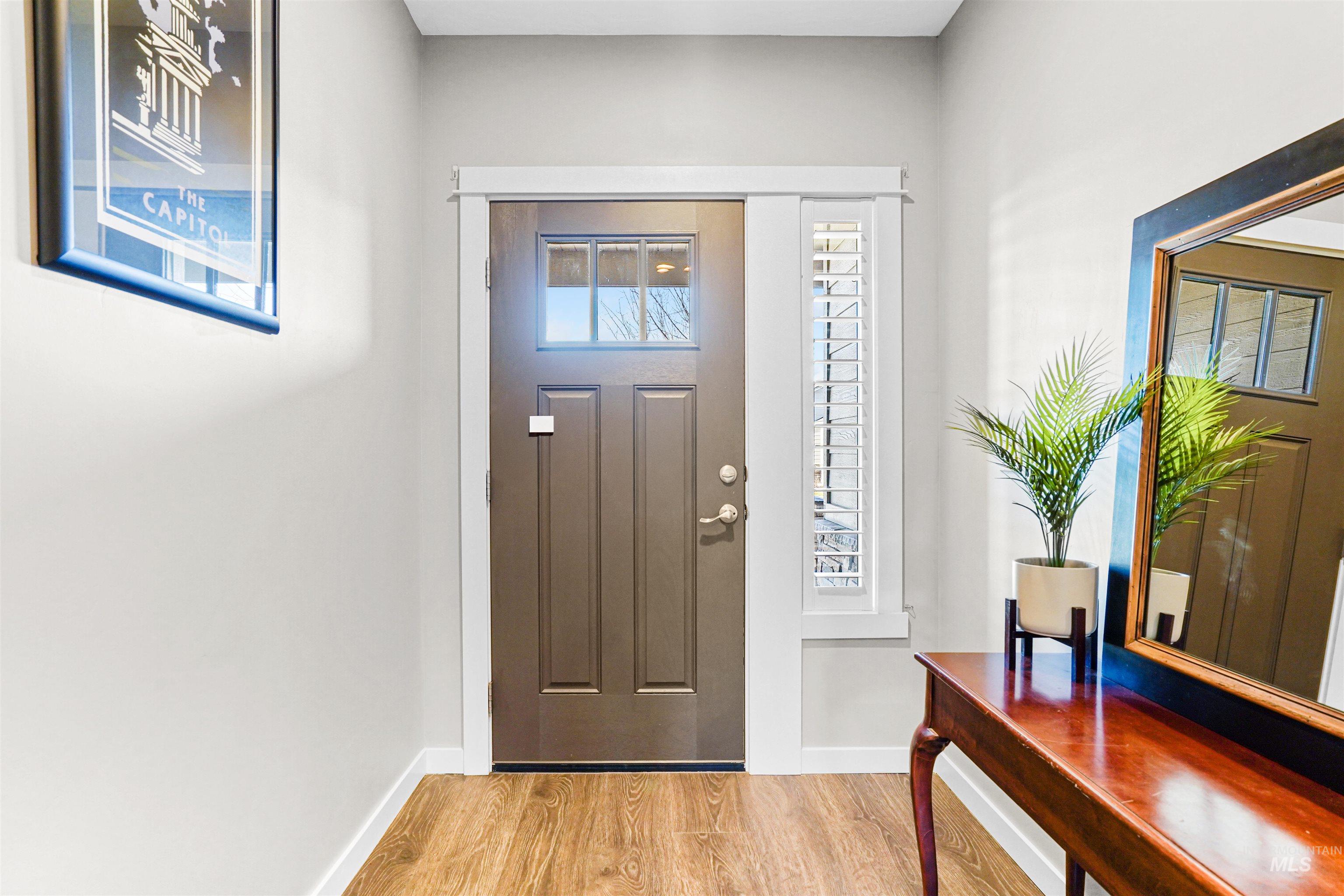 6796 S Silver Spur Way, Boise, Idaho 83709, 4 Bedrooms, 3 Bathrooms, Residential For Sale, Price $615,990,MLS 98973001