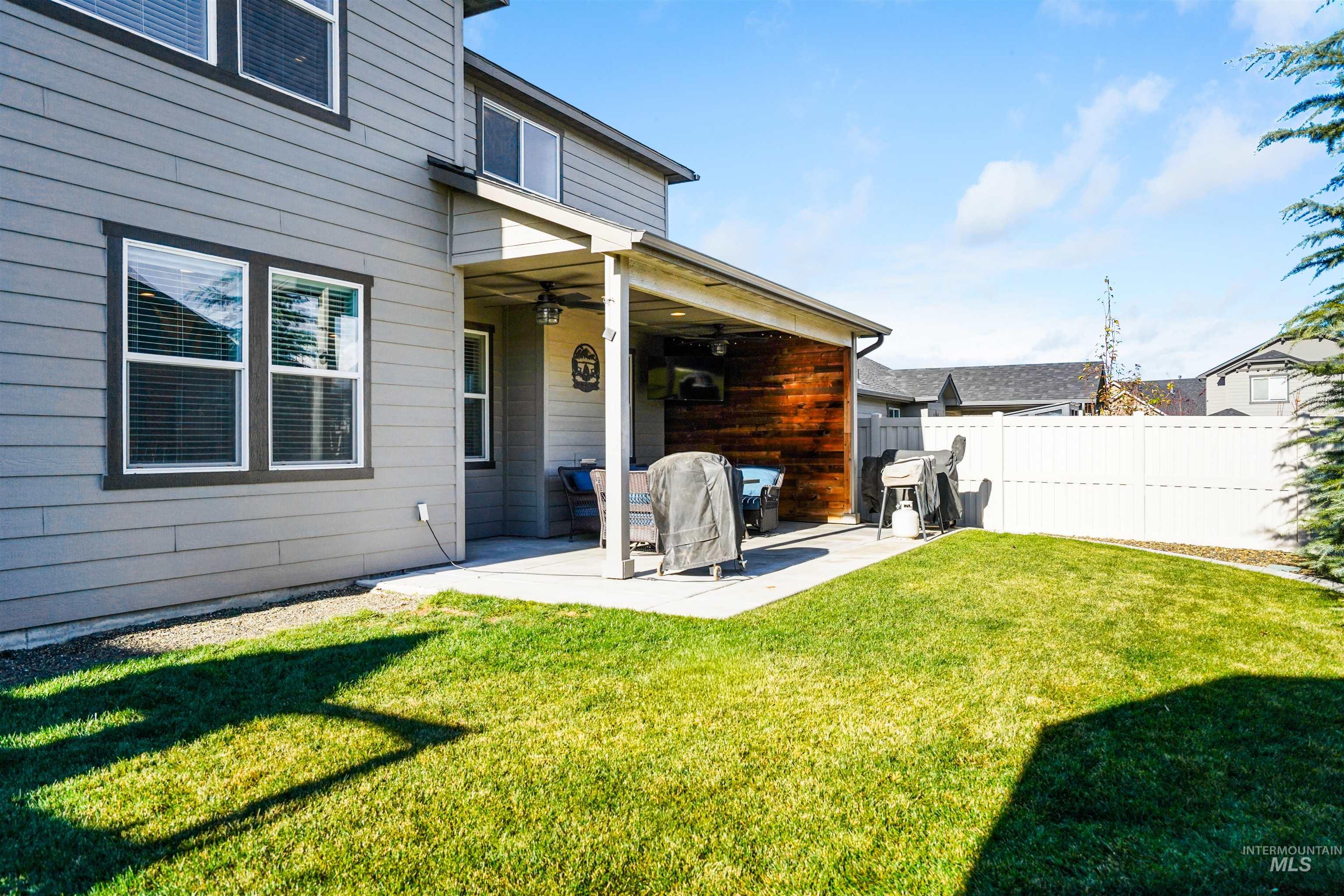 6796 S Silver Spur Way, Boise, Idaho 83709, 4 Bedrooms, 3 Bathrooms, Residential For Sale, Price $615,990,MLS 98973001