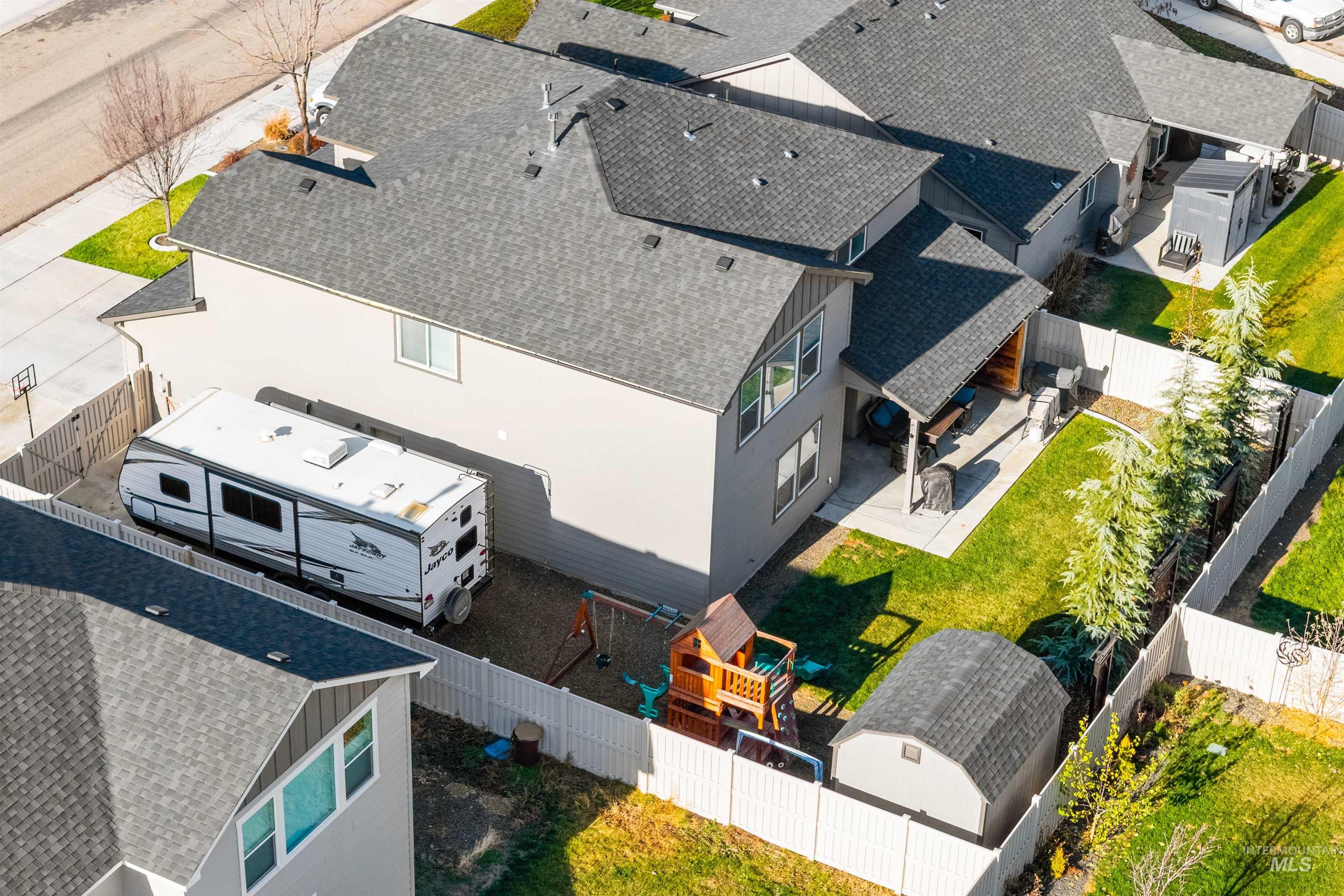 6796 S Silver Spur Way, Boise, Idaho 83709, 4 Bedrooms, 3 Bathrooms, Residential For Sale, Price $615,990,MLS 98973001