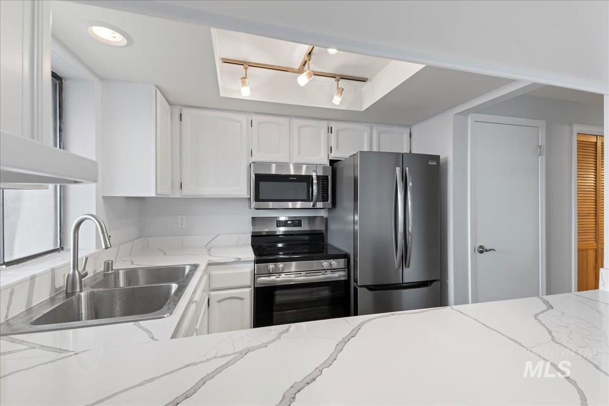 1419 Camel Back Lane, Boise, Idaho 83702, 1 Bedroom, 1 Bathroom, Residential For Sale, Price $365,000,MLS 98973003