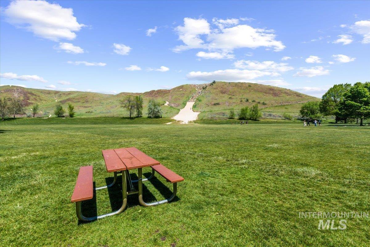 1419 Camel Back Lane, Boise, Idaho 83702, 1 Bedroom, 1 Bathroom, Residential For Sale, Price $365,000,MLS 98973003