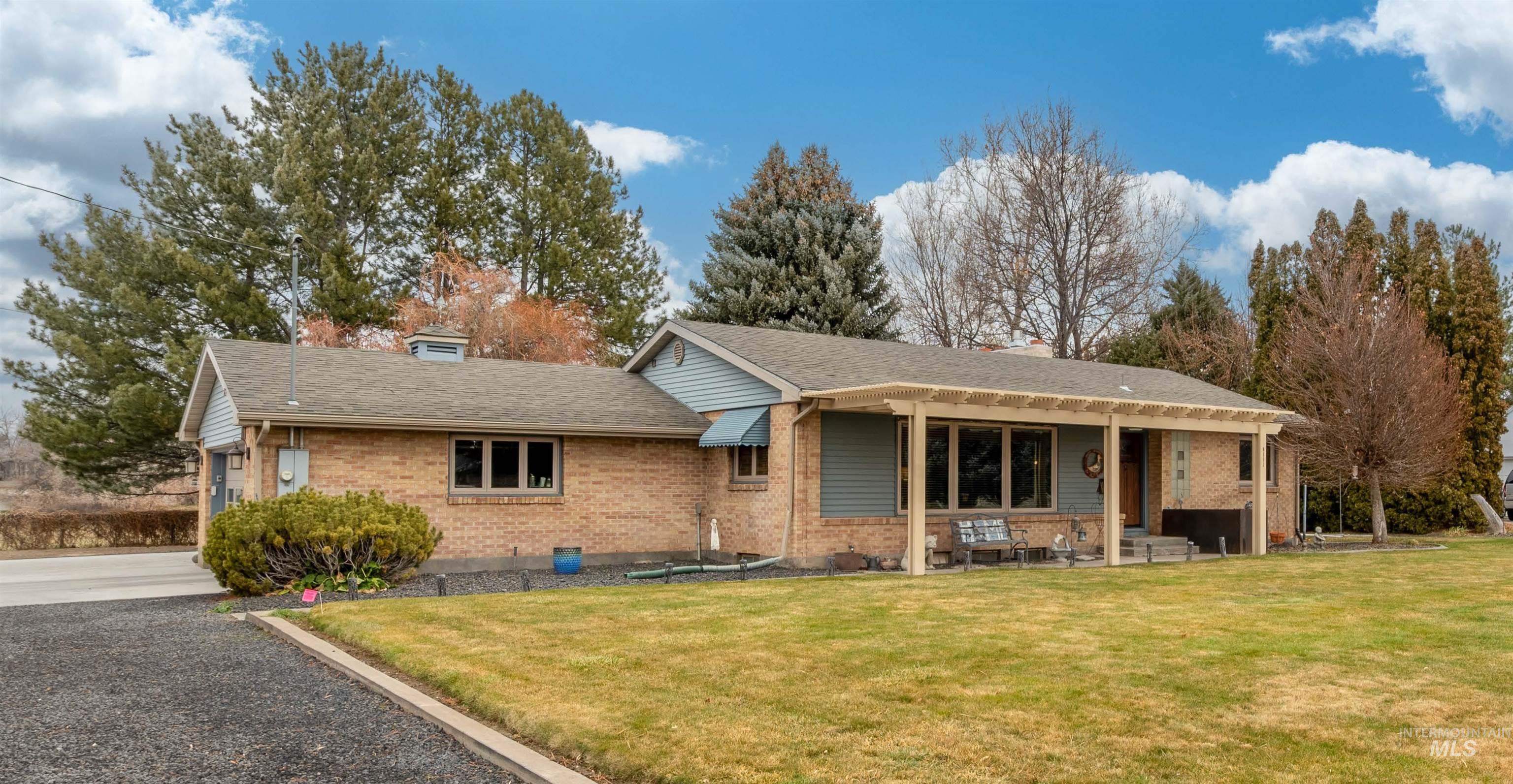 2111 Addison Ave E, Twin Falls, Idaho 83301, 4 Bedrooms, 1.5 Bathrooms, Residential For Sale, Price $525,000,MLS 98973004