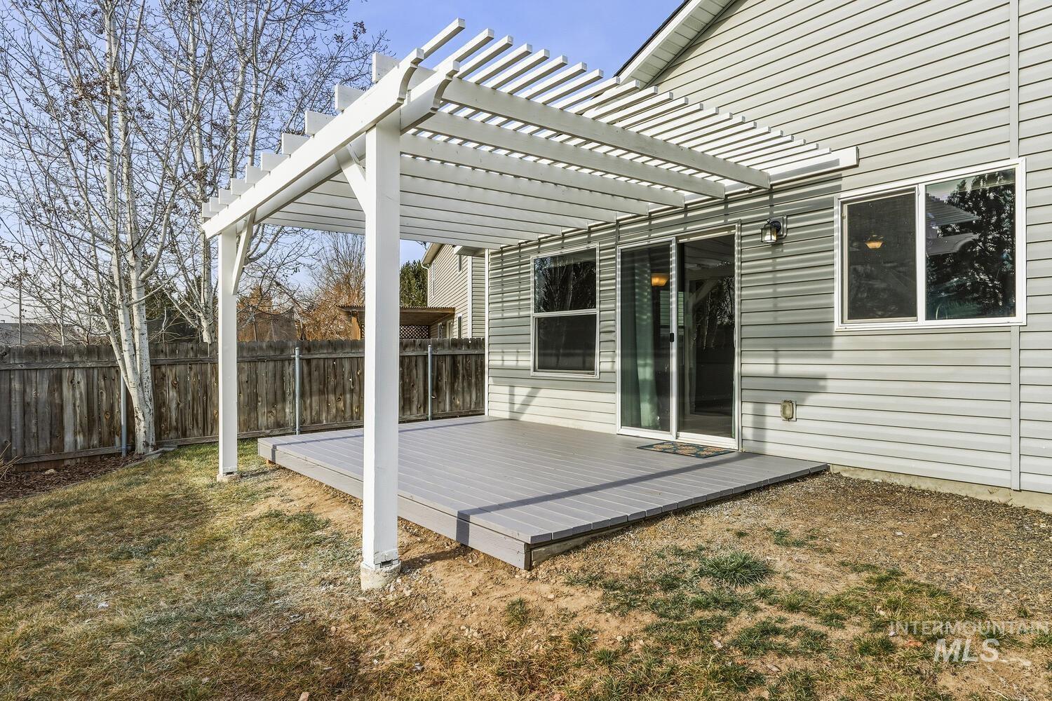 143 E Willow Creek, Middleton, Idaho 83644, 3 Bedrooms, 2 Bathrooms, Residential For Sale, Price $384,900,MLS 98973007