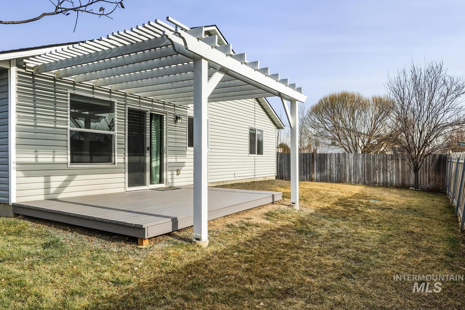 143 E Willow Creek, Middleton, Idaho 83644, 3 Bedrooms, 2 Bathrooms, Residential For Sale, Price $384,900,MLS 98973007