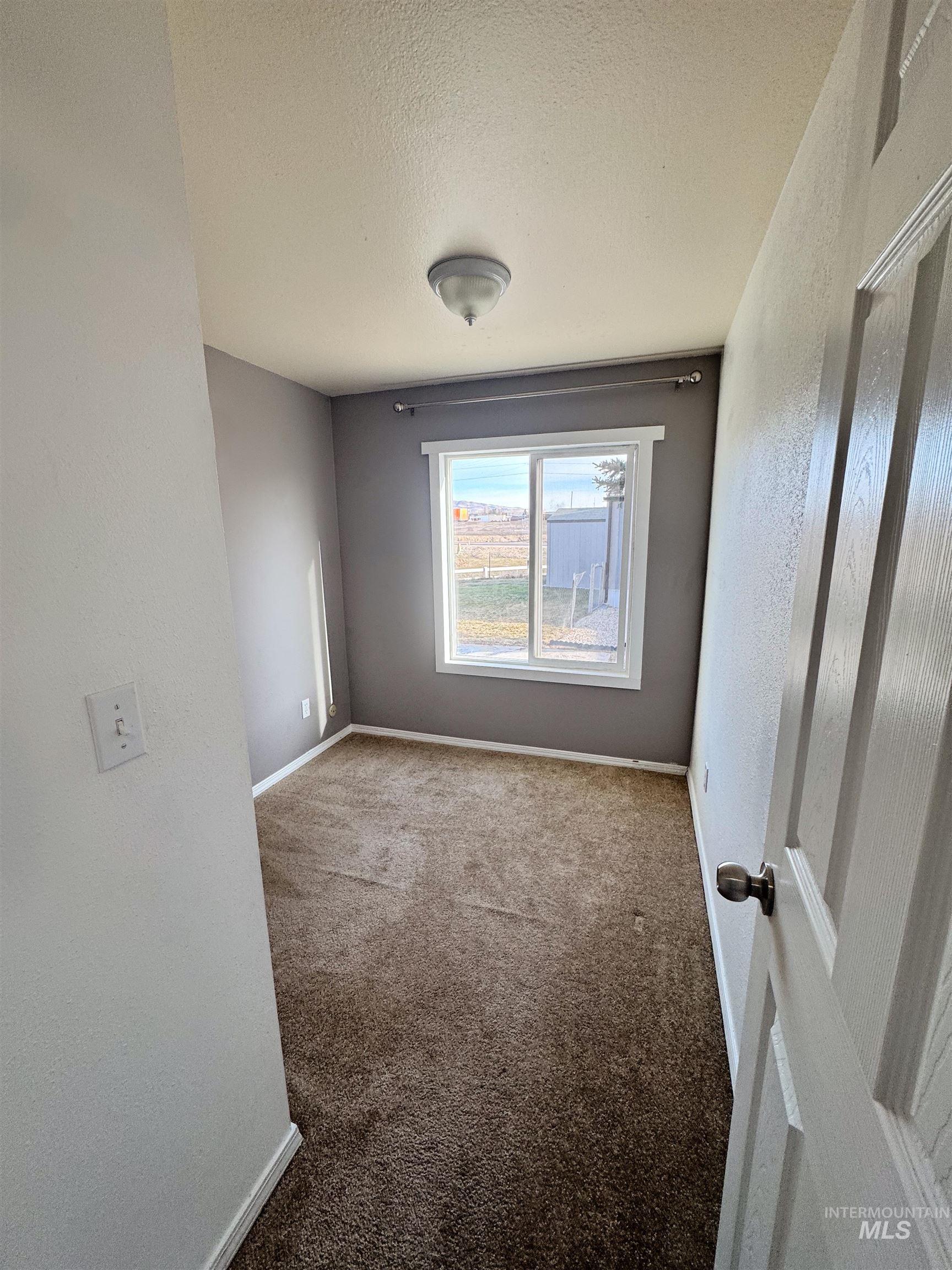 2372 Blue Sage Lane #87, Boise, Idaho 83716, 3 Bedrooms, 2 Bathrooms, Residential For Sale, Price $140,000,MLS 98973008