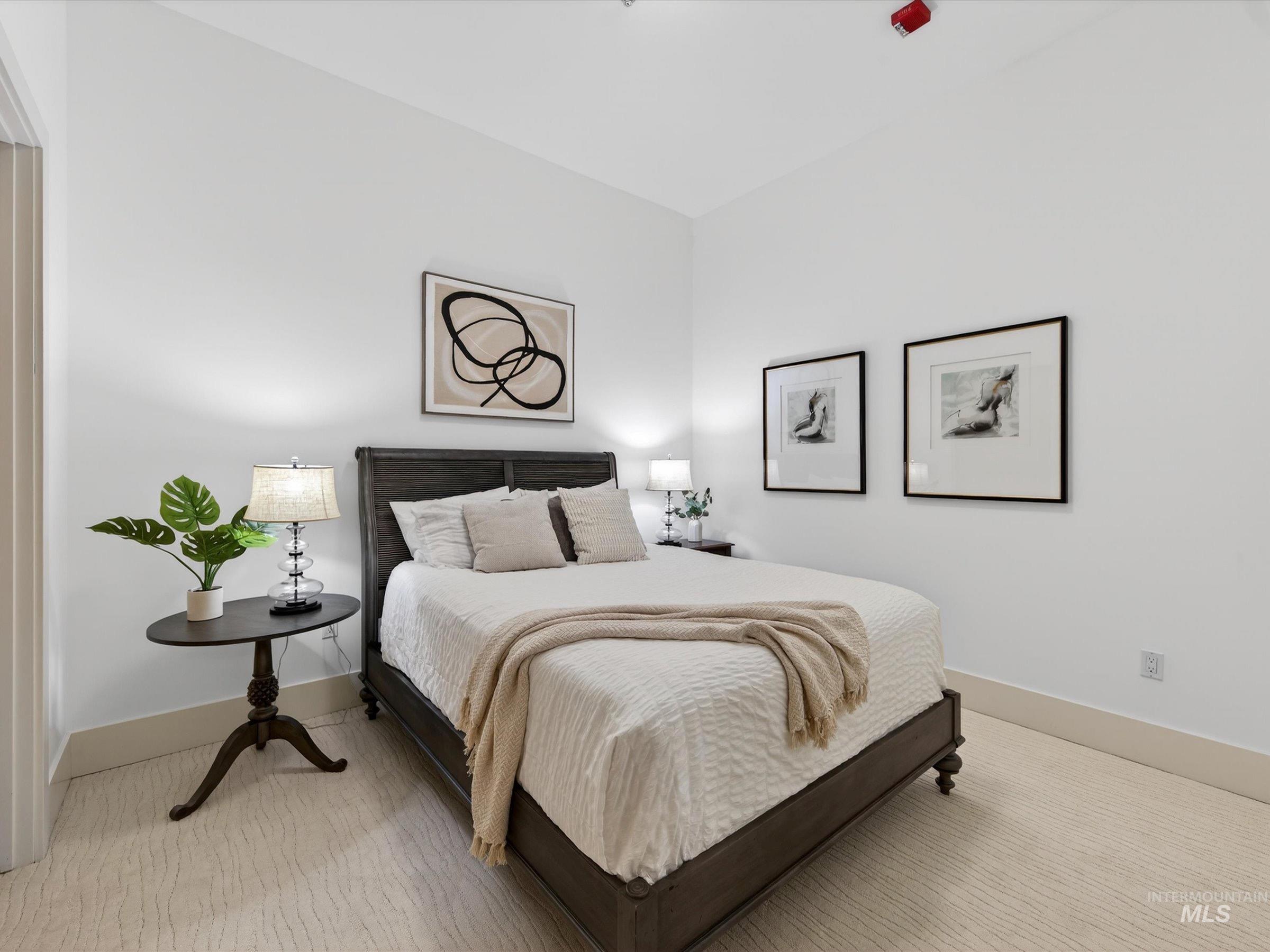 101 N 10th Street #203, Boise, Idaho 83702, 2 Bedrooms, 1 Bathroom, Residential For Sale, Price $629,000,MLS 98973009